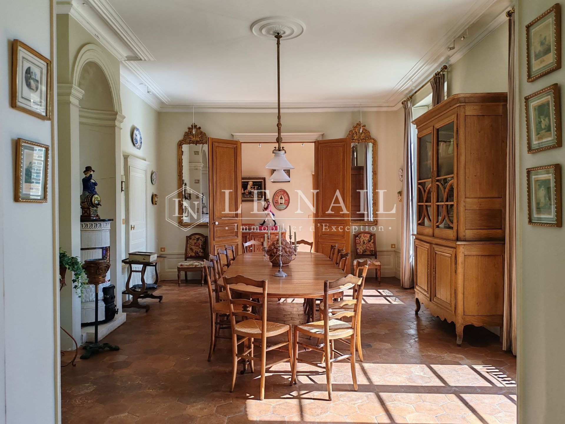 mansion 11 rooms for sale on THIMERT GATELLES (28170)