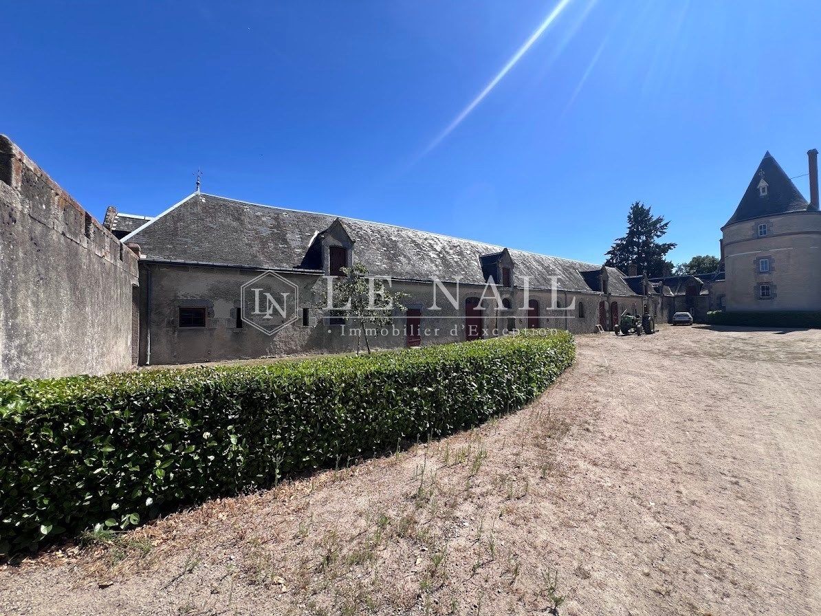 château 14 pièces en vente à LIMOGES (87000)