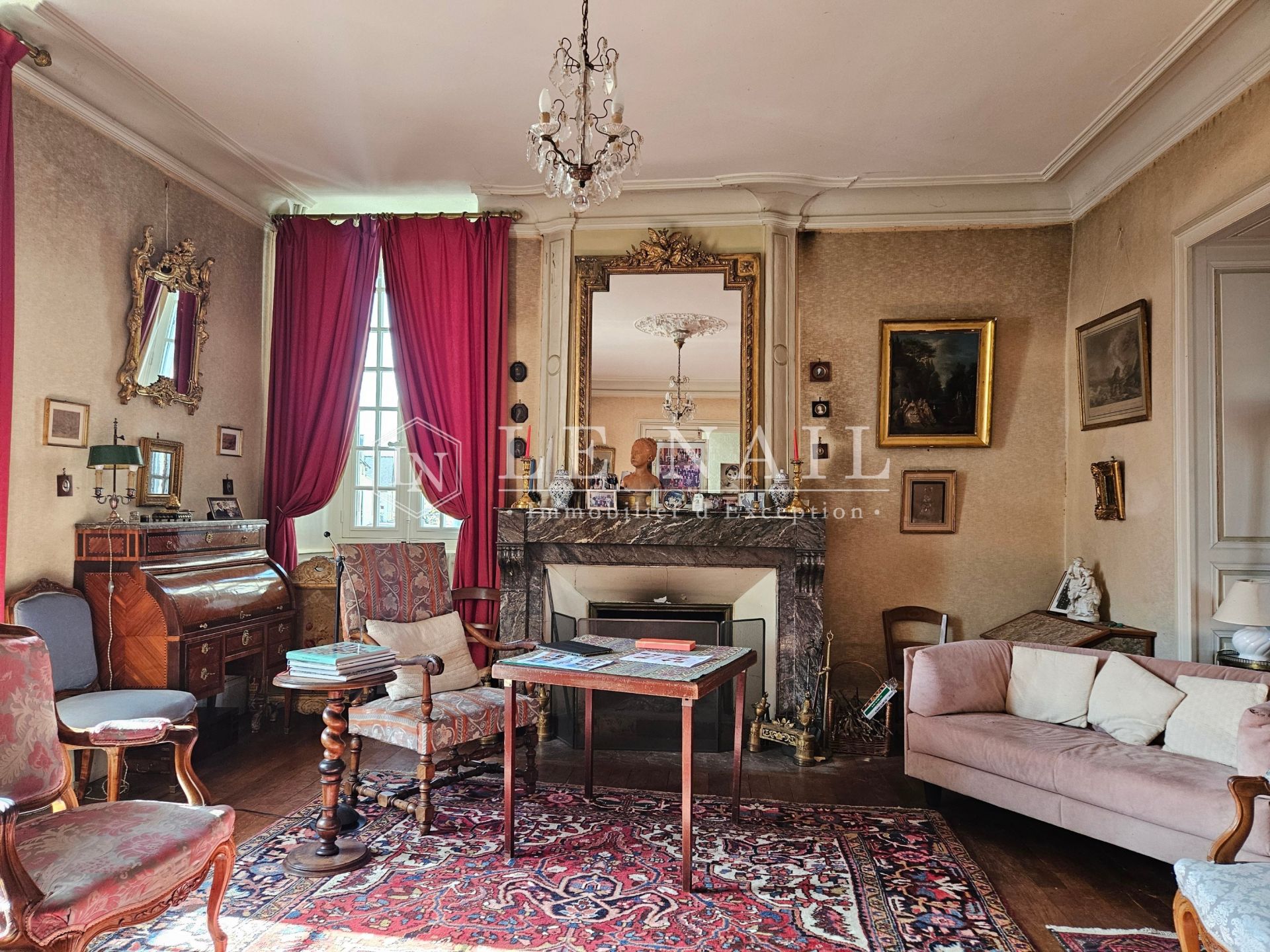 maison de ville 12 pièces en vente à CHATEAU GONTIER (53200)