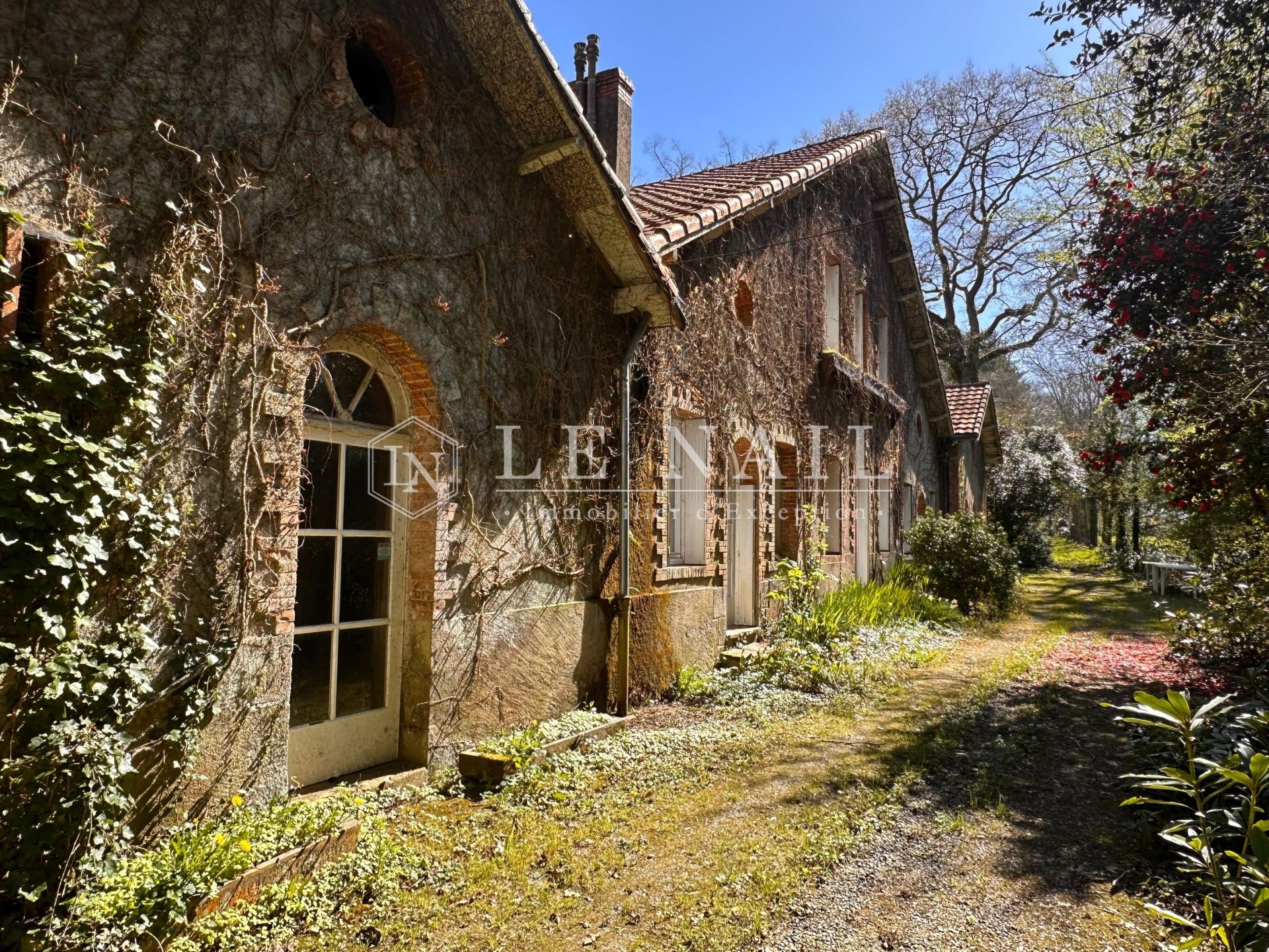 house 9 rooms for sale on SAVENAY (44260)
