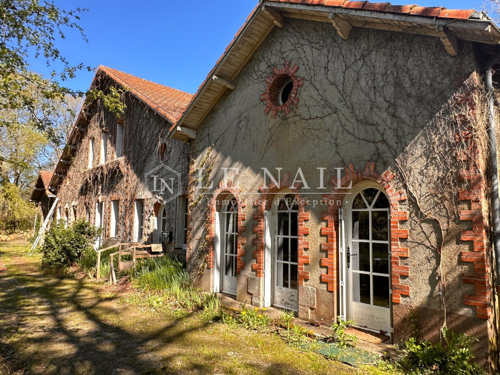 house 9 rooms for sale on SAVENAY (44260)