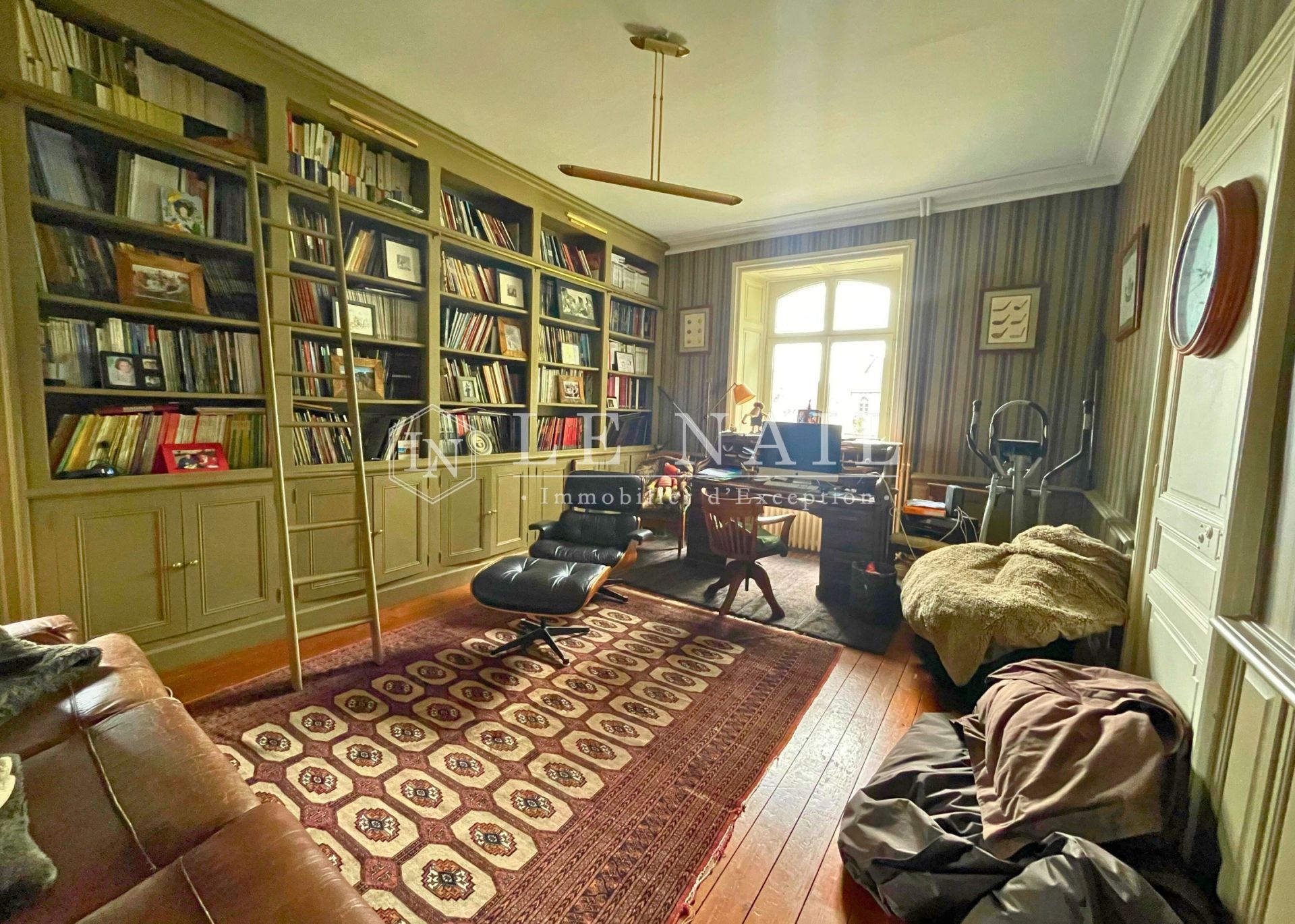 hôtel particulier 10 pièces en vente à GUINGAMP (22200)