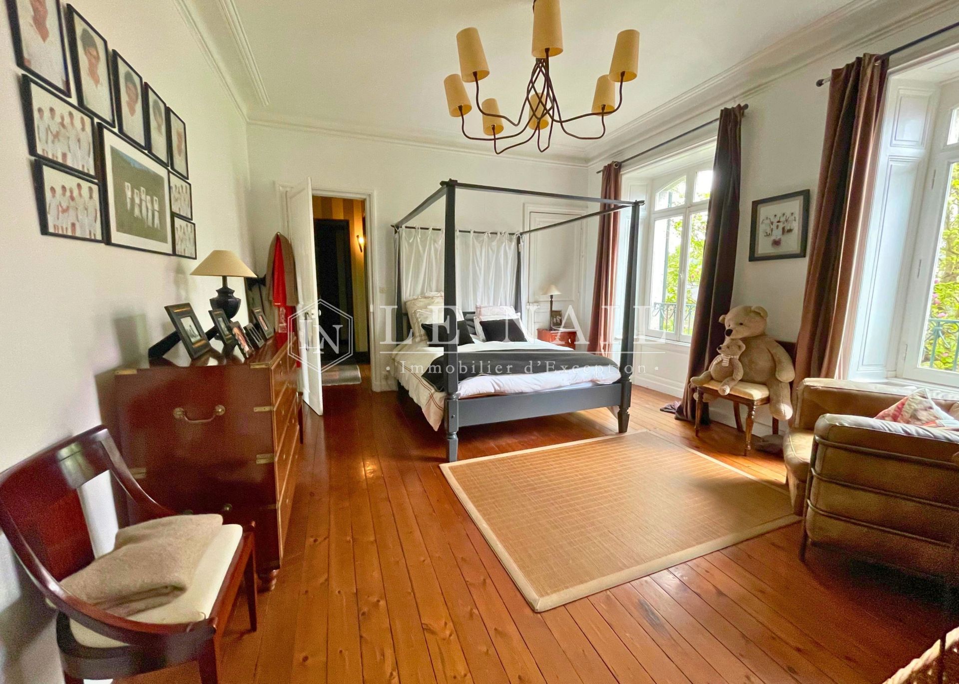 hôtel particulier 10 pièces en vente à GUINGAMP (22200)