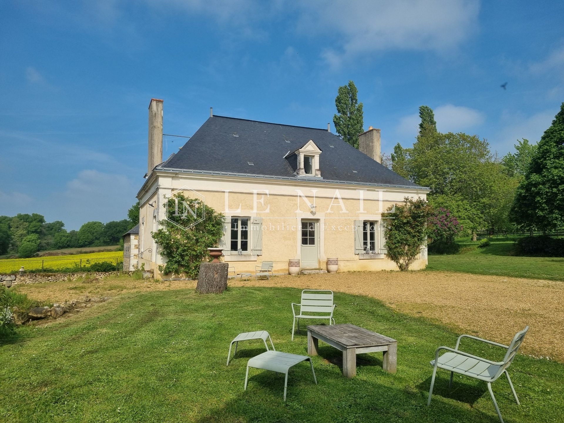 house 6 rooms for sale on CHATEAU LA VALLIERE (37330)