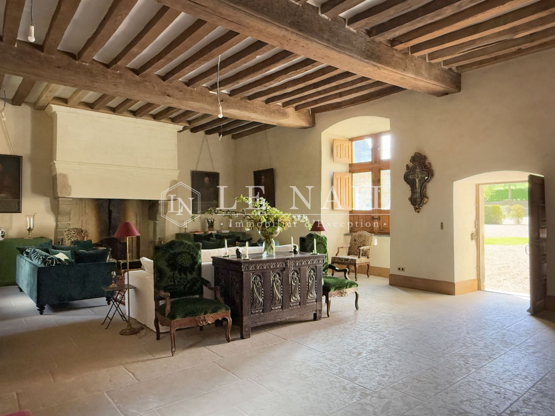 manor house 11 rooms for sale on CRAON (53400)