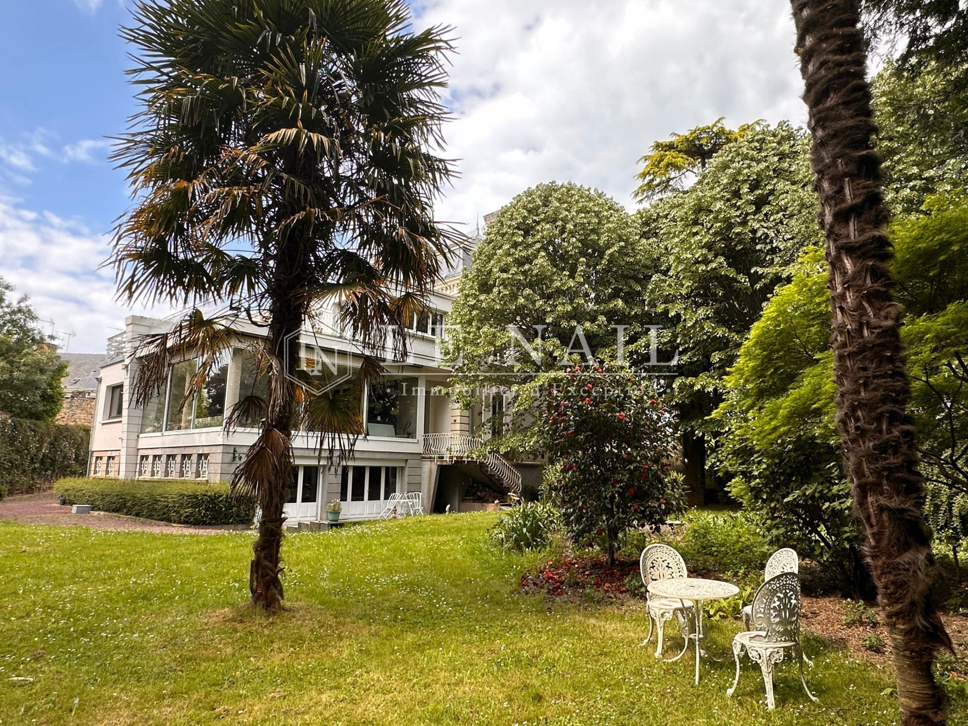 house 12 rooms for sale on VALLONS DE L ERDRE (44540)