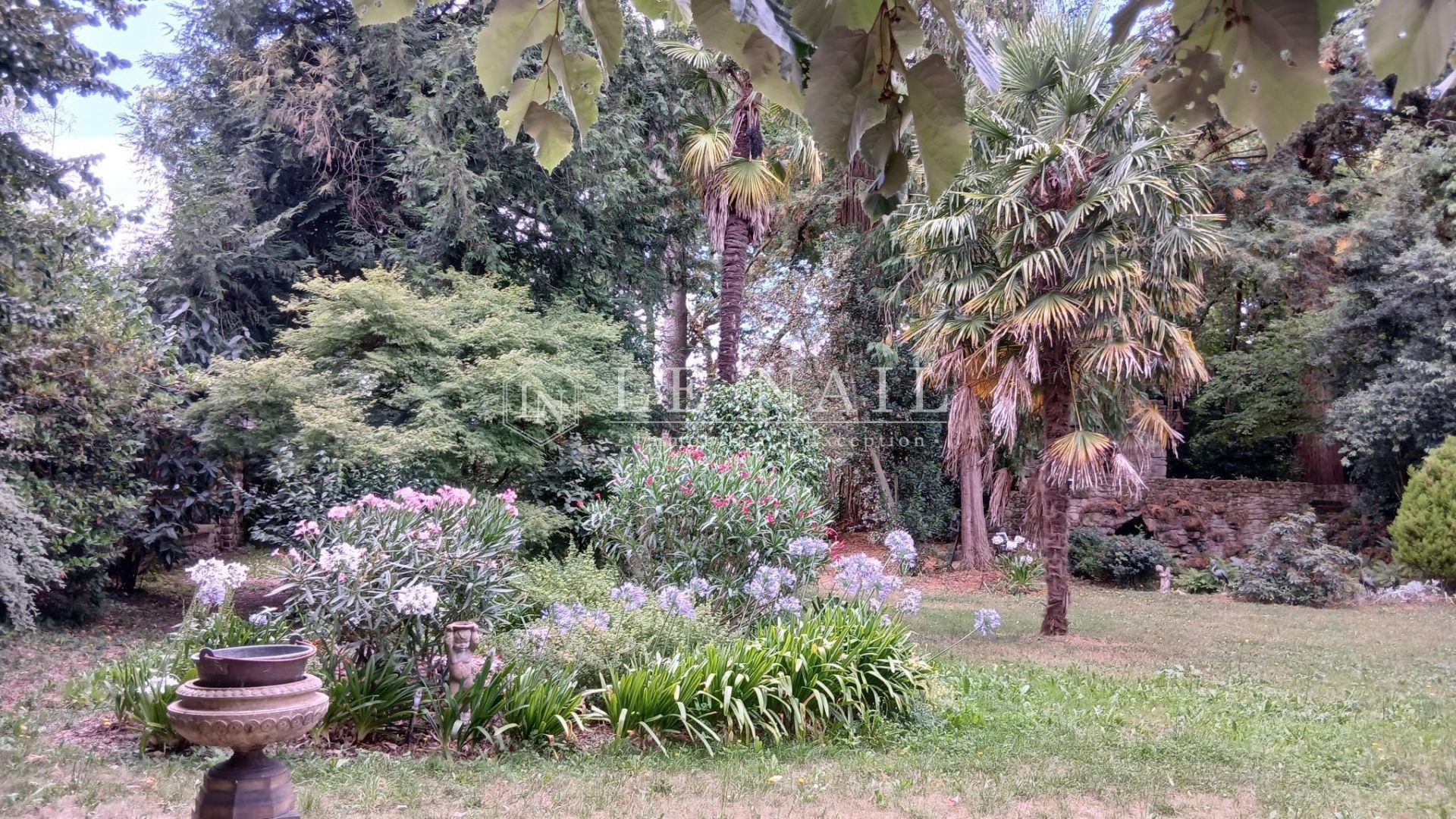 maison 12 pièces en vente à CANDE (49440)