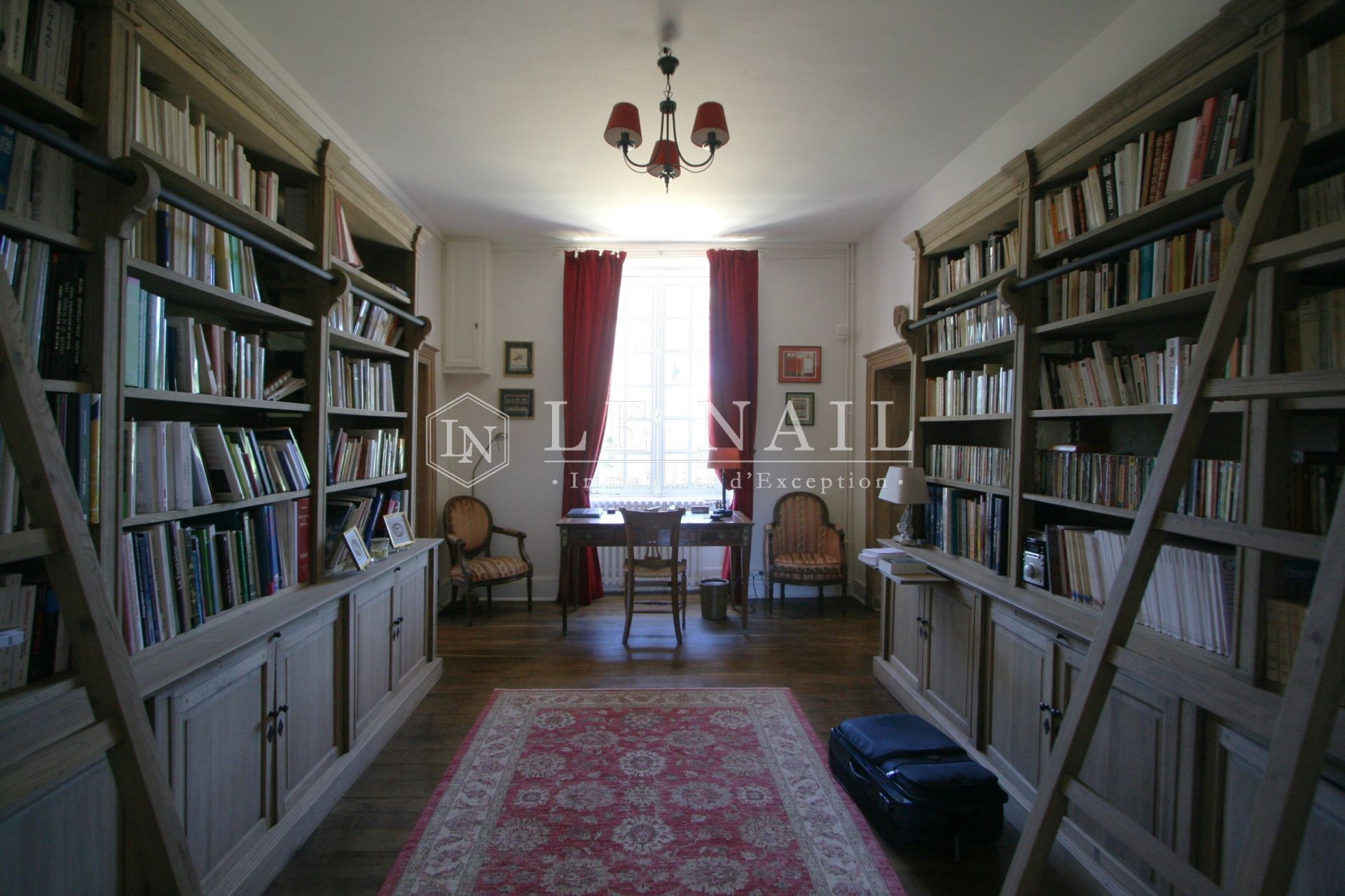 mansion 12 rooms for sale on CHATEAUNEUF SUR CHER (18190)