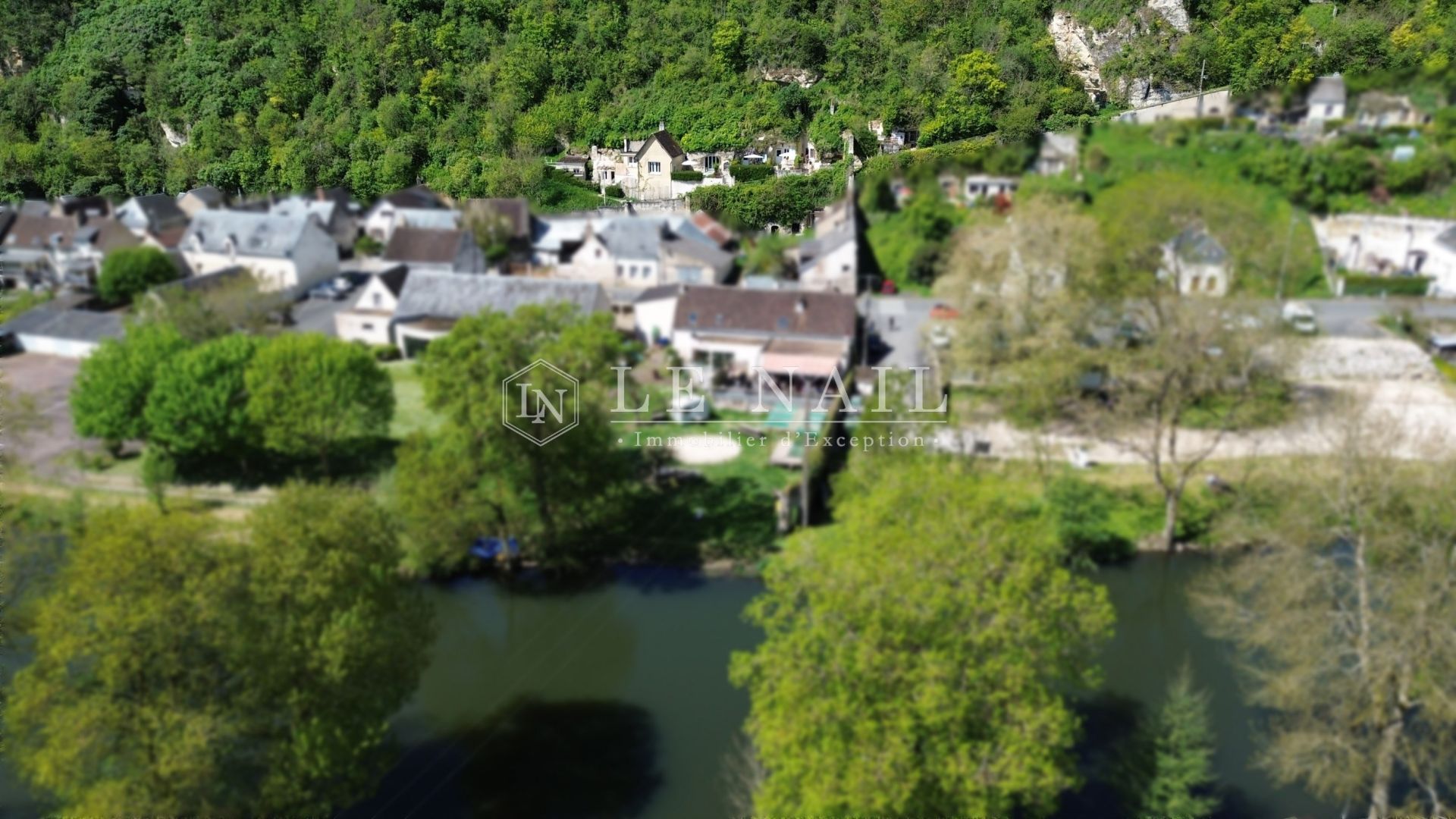 maison 13 pièces en vente à VENDOME (41100)
