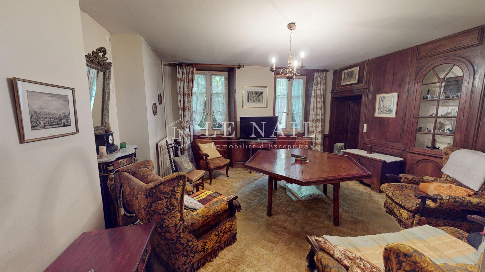 maison de ville 10 pièces en vente à LE BLANC (36300)