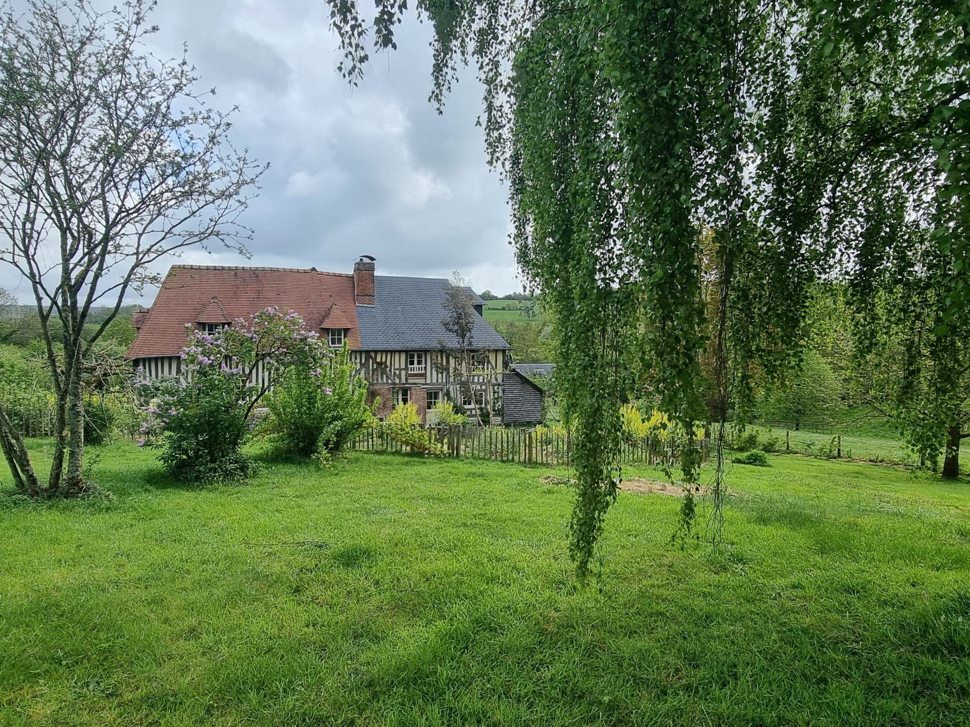 property 12 rooms for sale on PONT L EVEQUE (14130)