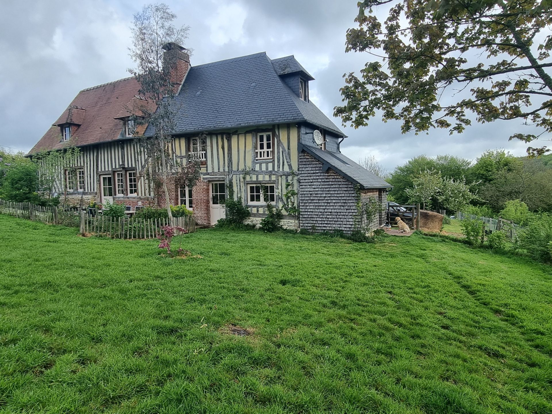 property 12 rooms for sale on PONT L EVEQUE (14130)