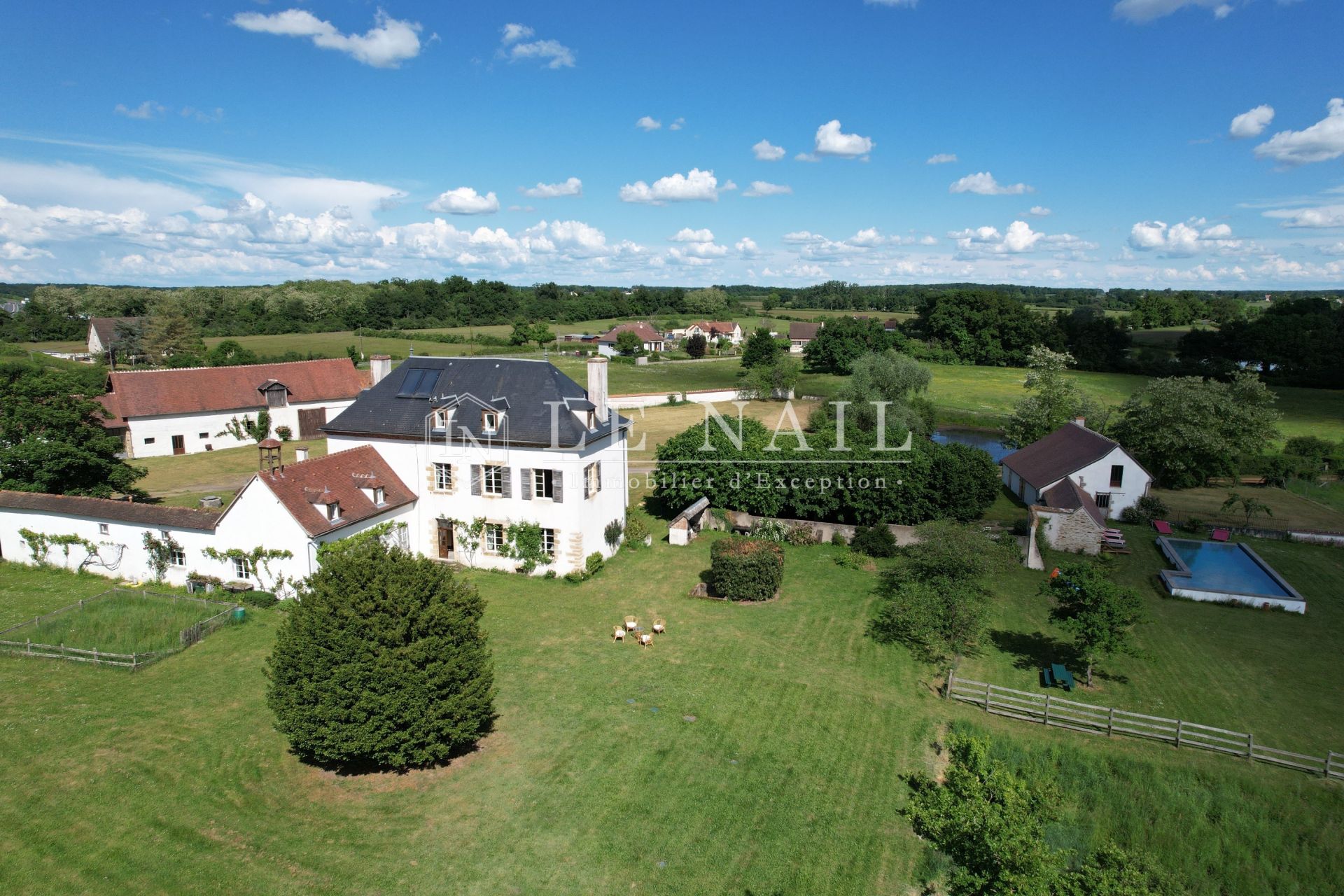 propriété 11 pièces en vente à MOULINS (03000)