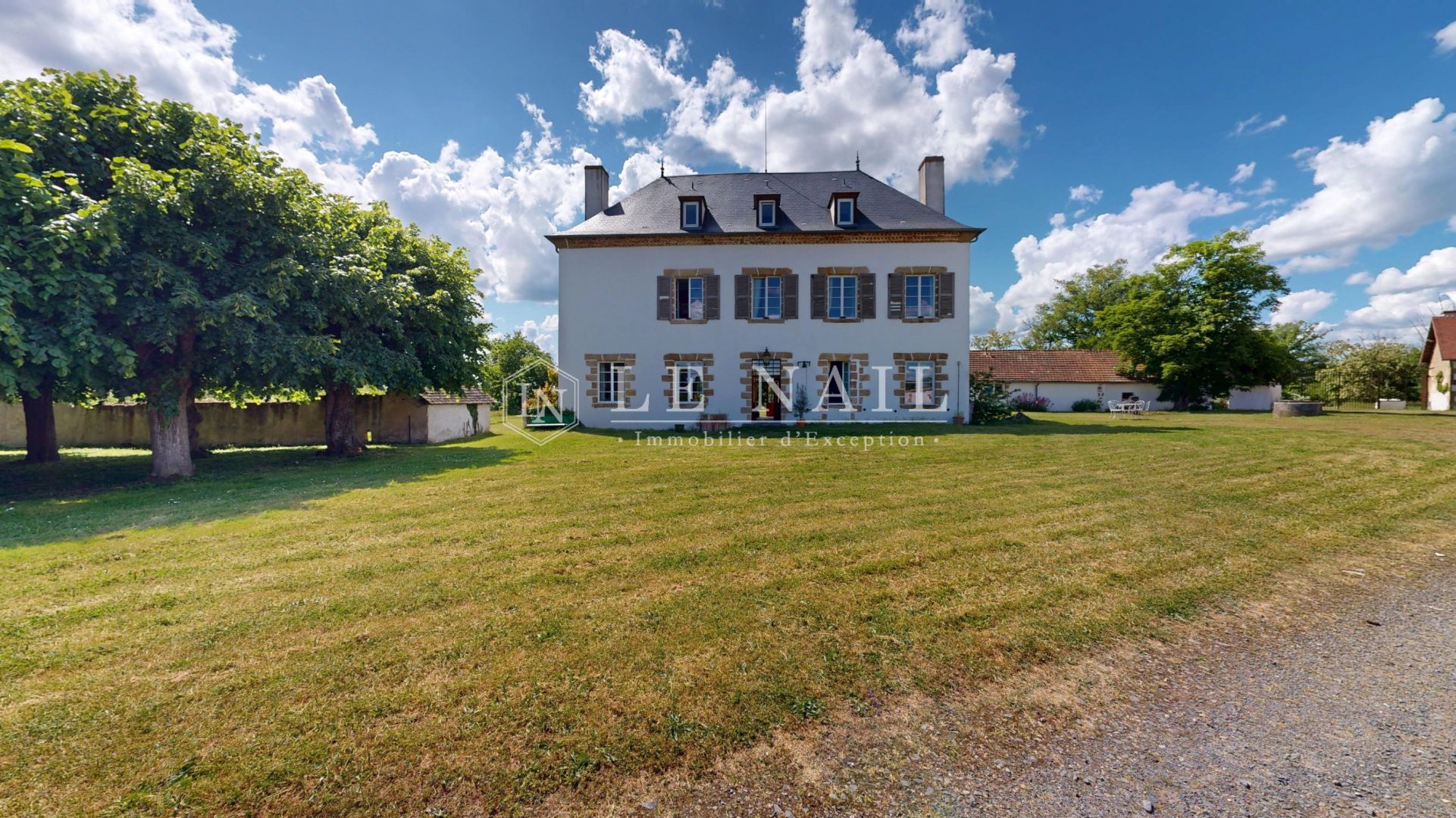 propriété 11 pièces en vente à MOULINS (03000)