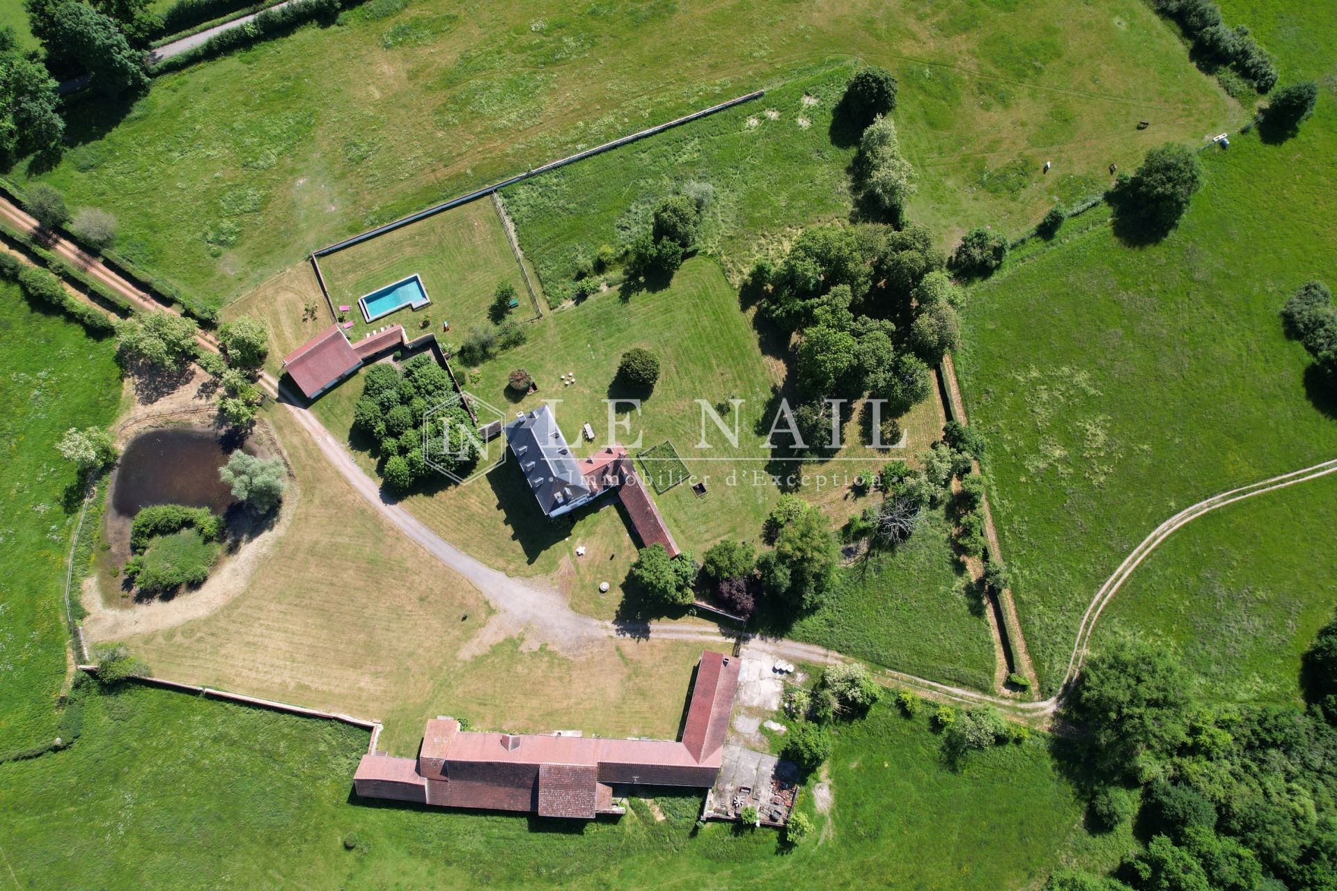 propriété 11 pièces en vente à MOULINS (03000)