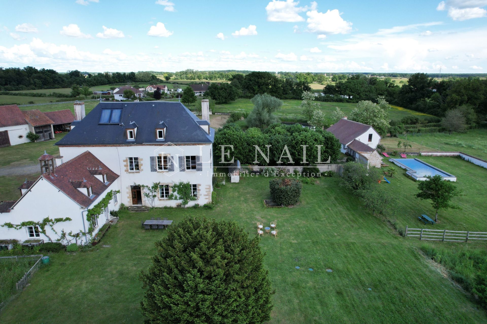 propriété 11 pièces en vente à MOULINS (03000)