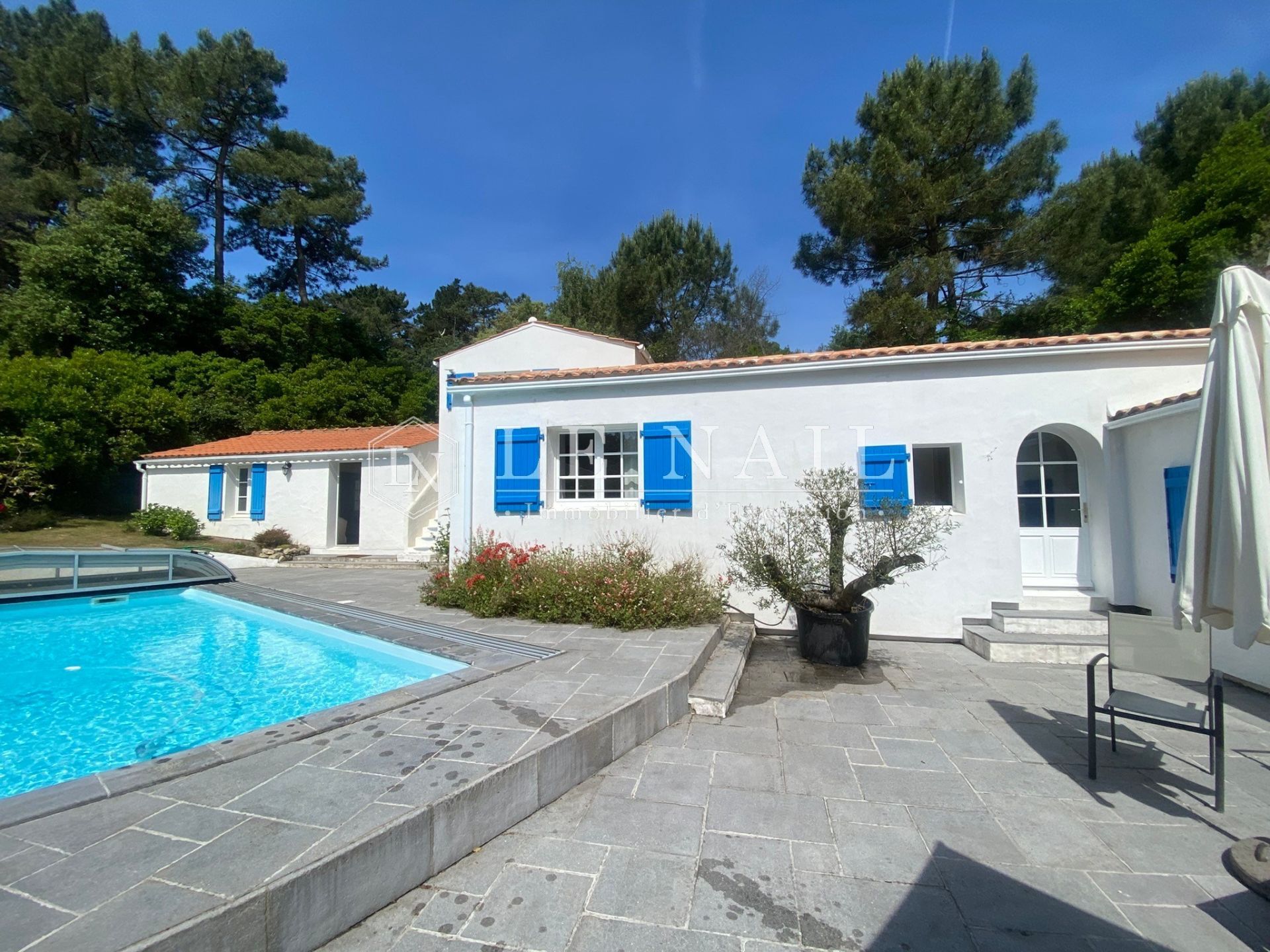 house 10 rooms for sale on NOIRMOUTIER EN L ILE (85330)