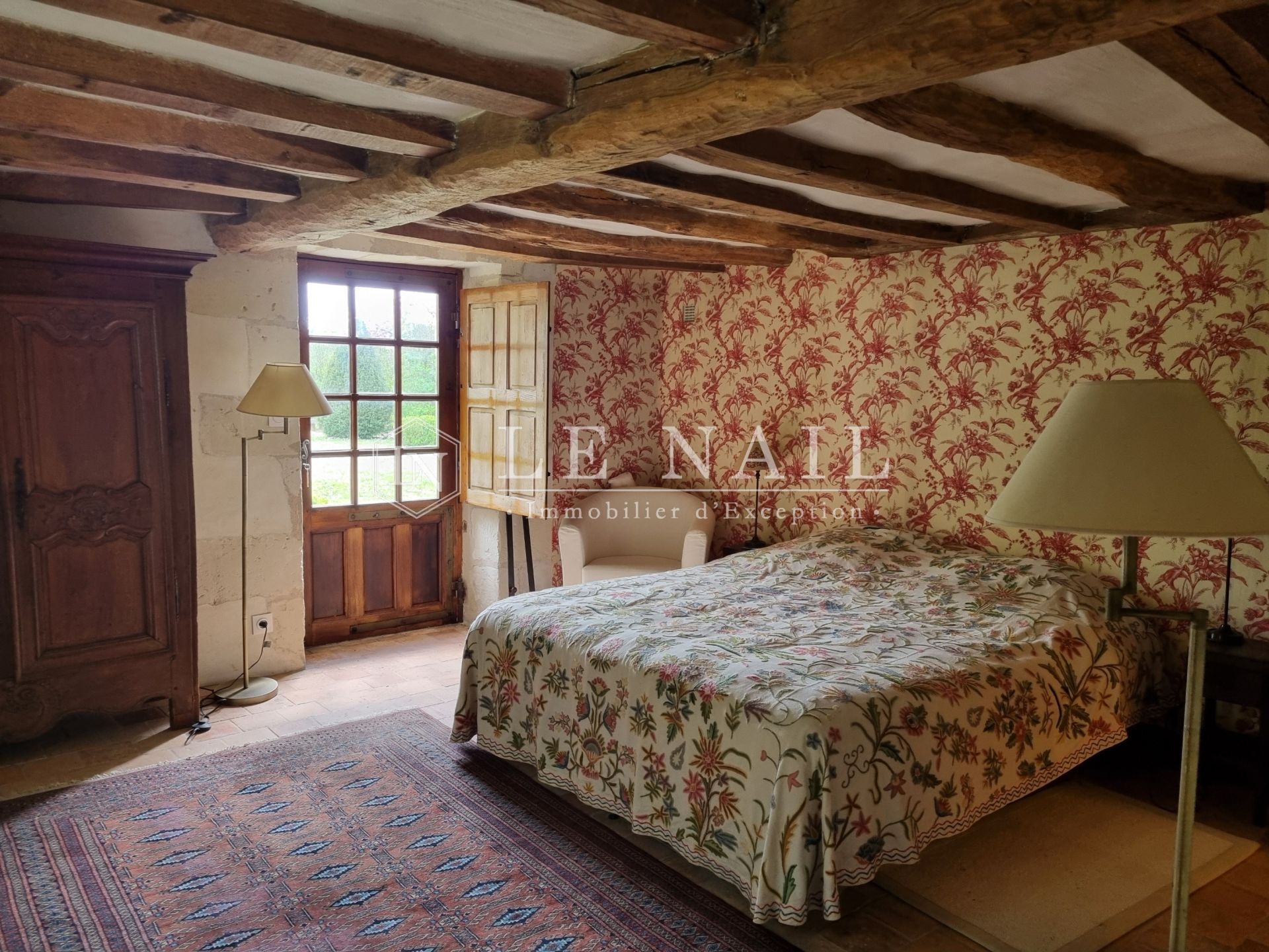 manoir 8 pièces en vente à BOURGUEIL (37140)