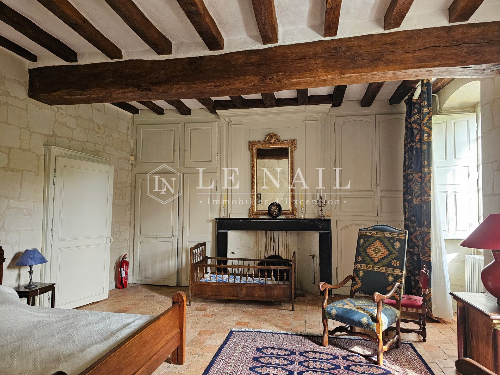 castle 16 rooms for sale on ANGERS (49000)