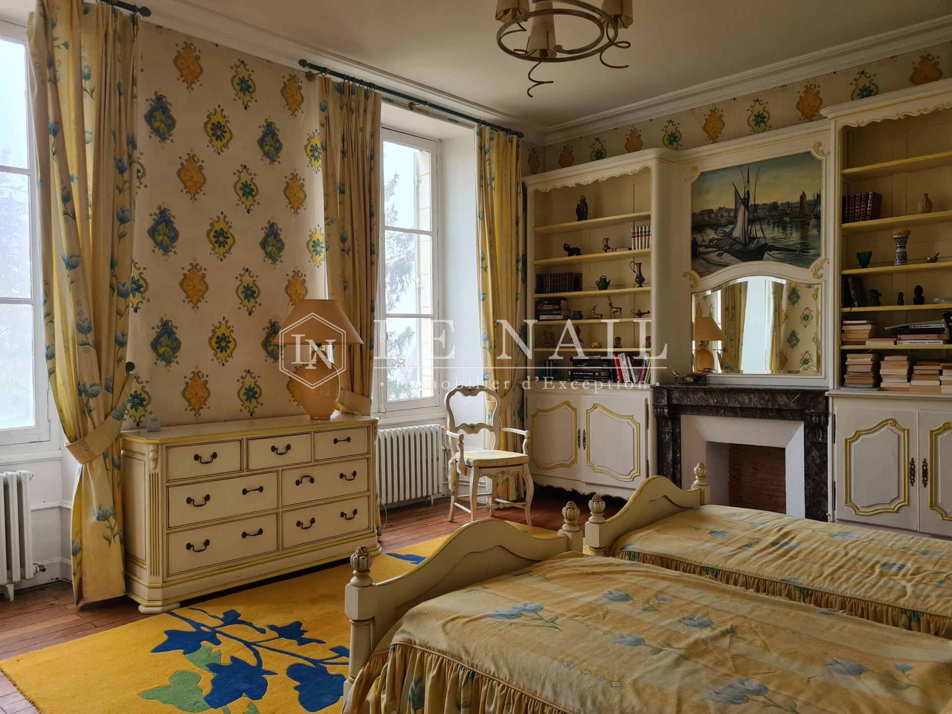 castle 16 rooms for sale on ANGERS (49000)