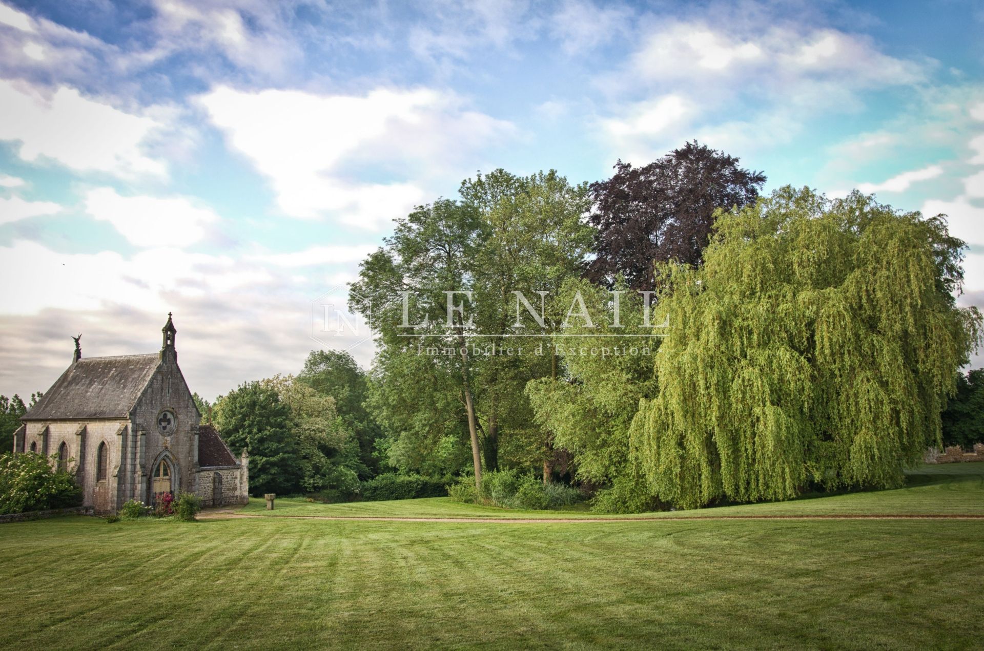 castle 15 rooms for sale on FALAISE (14700)