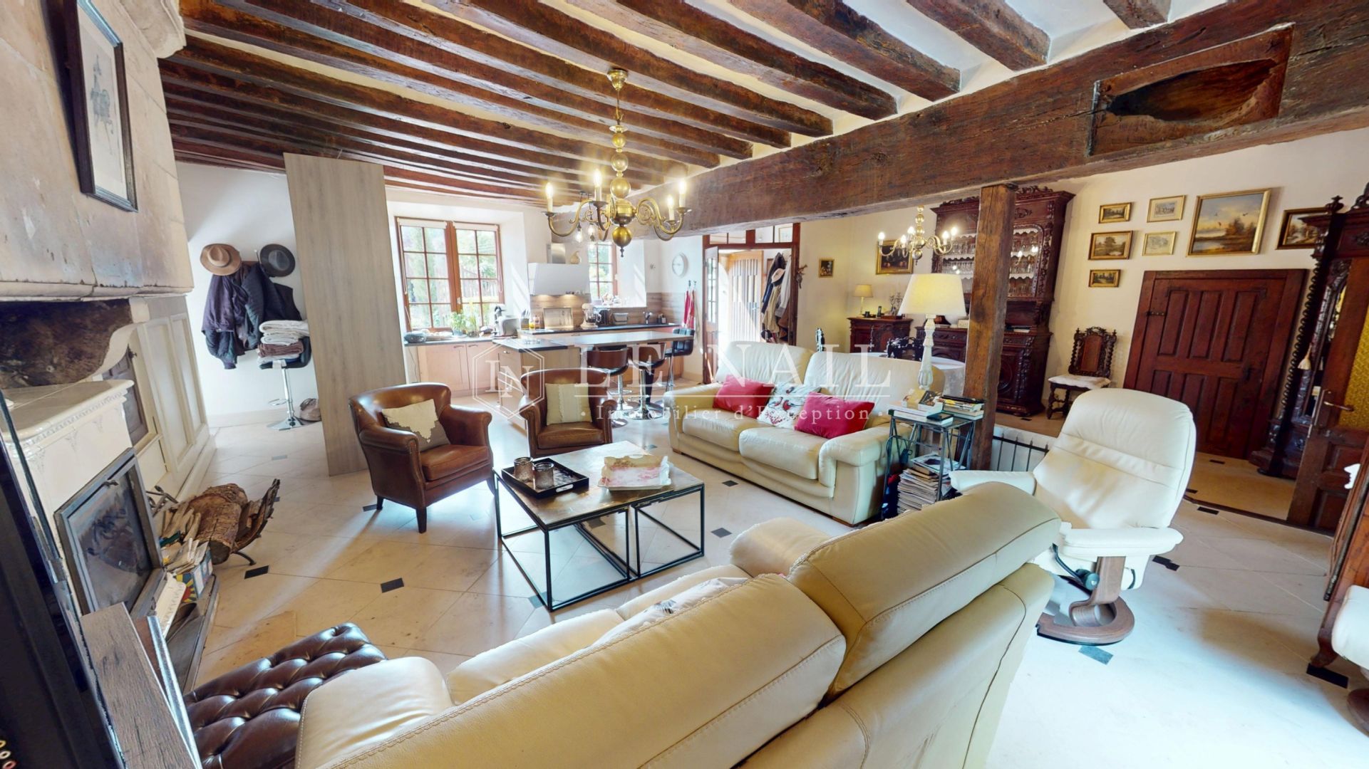 manoir 8 pièces en vente à AZAY LE FERRON (36290)