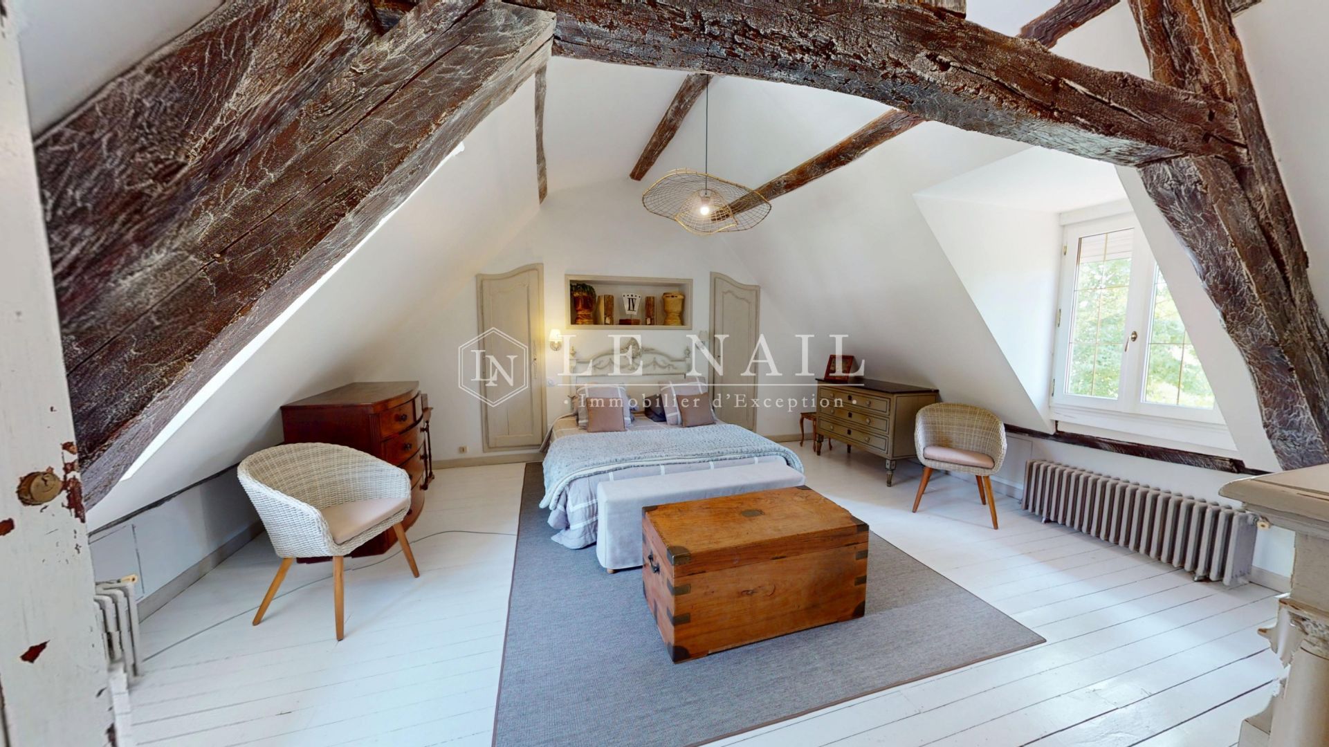 château 12 pièces en vente à VALENCAY (36600)
