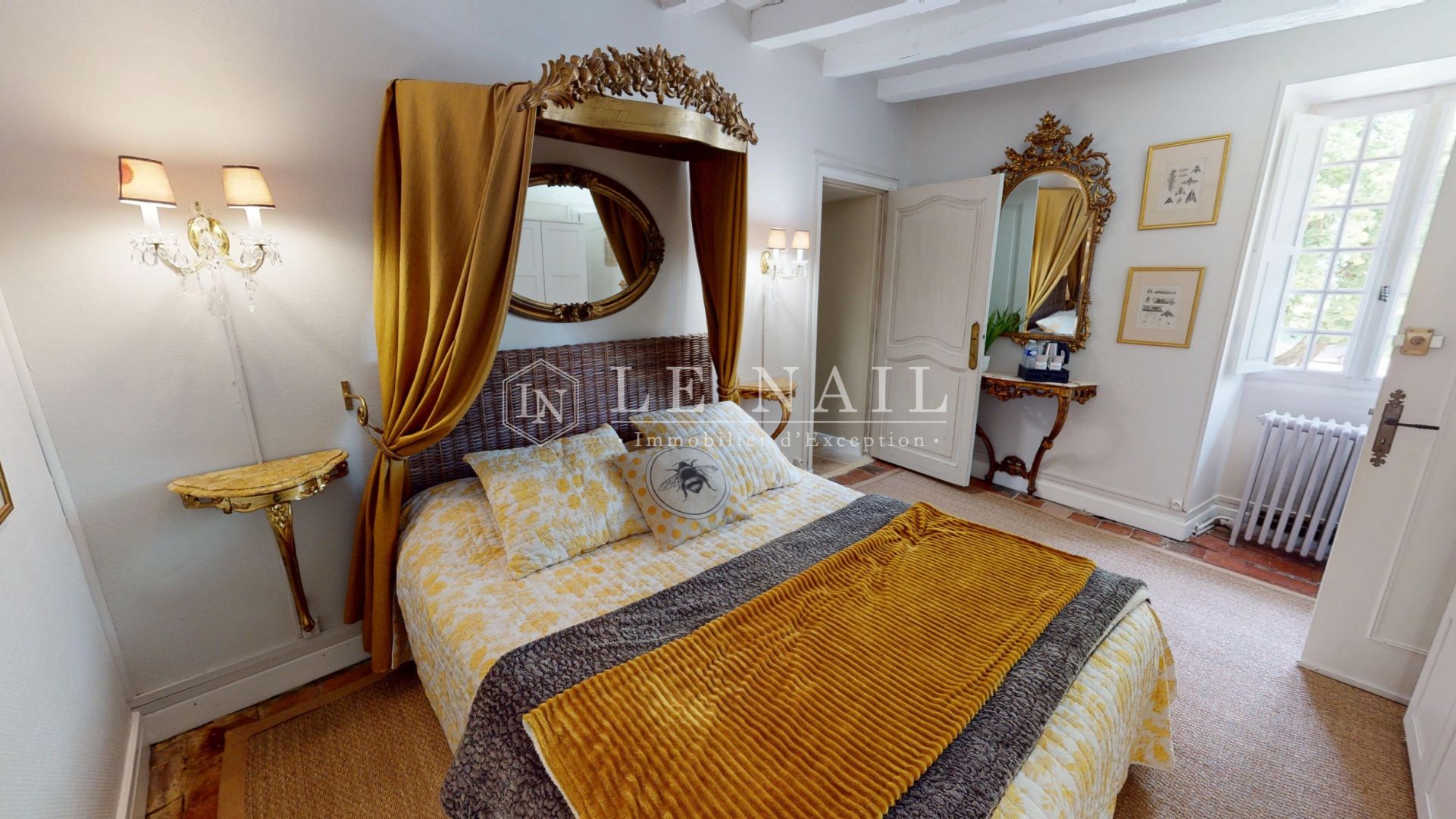 château 12 pièces en vente à VALENCAY (36600)