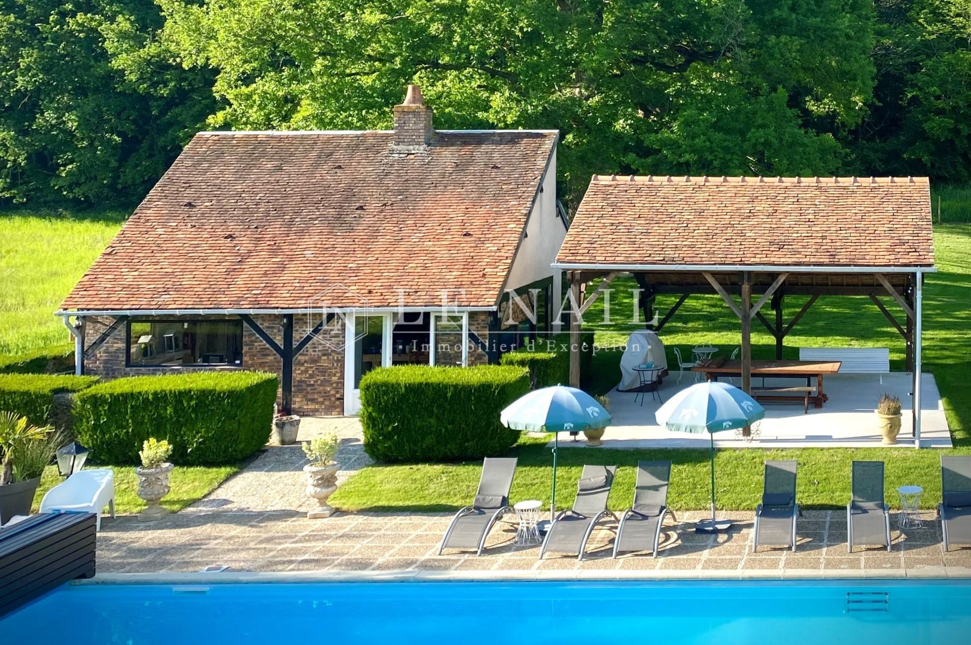 château 12 pièces en vente à VALENCAY (36600)