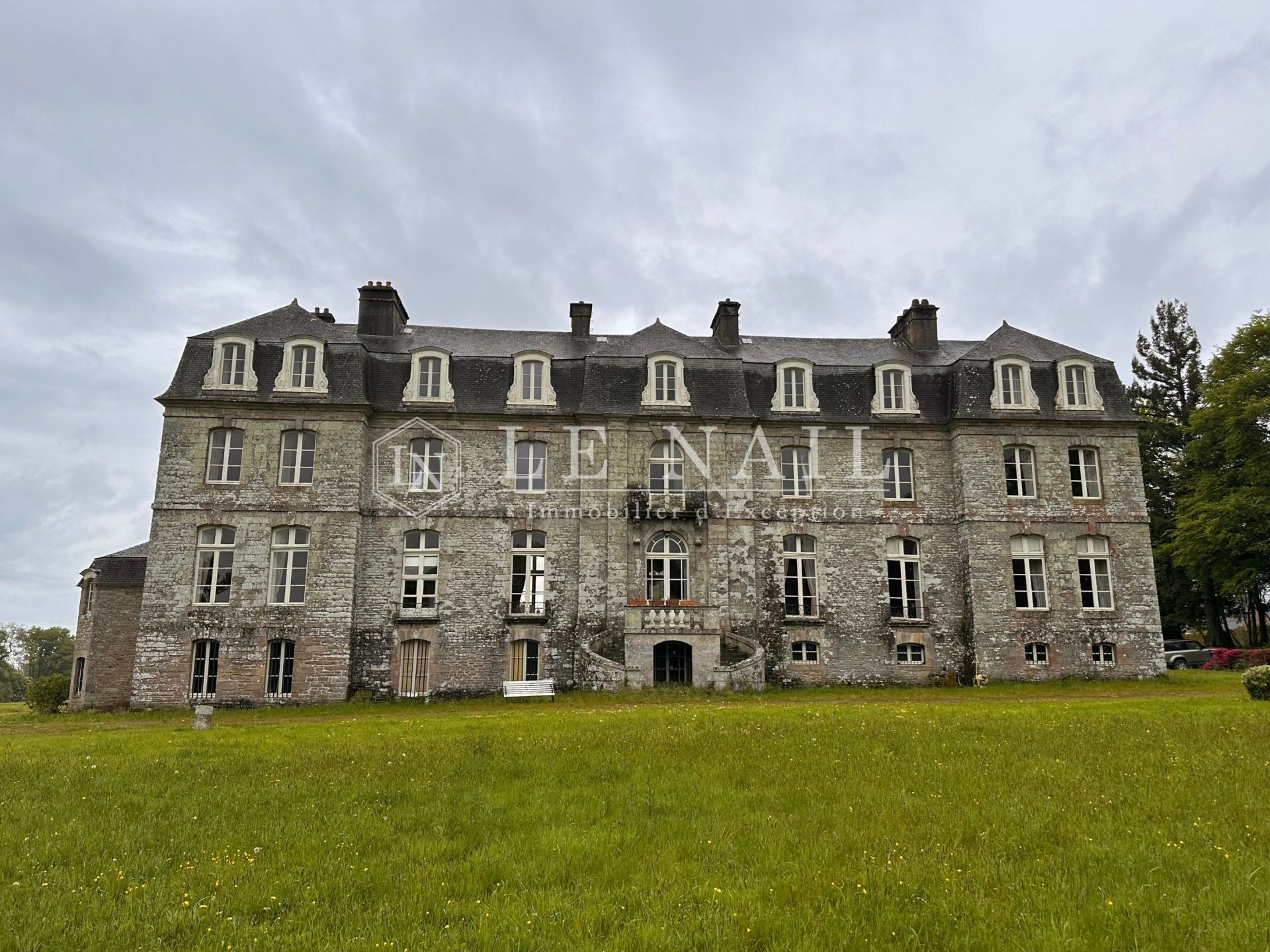 château 22 pièces en vente à JOSSELIN (56120)