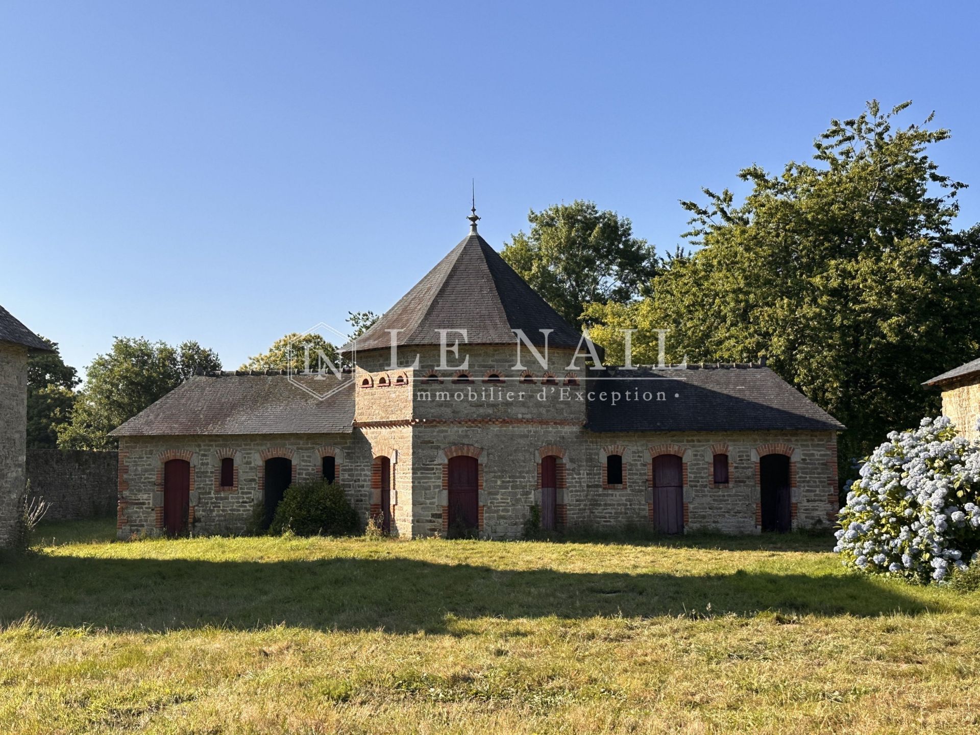 château 22 pièces en vente à JOSSELIN (56120)