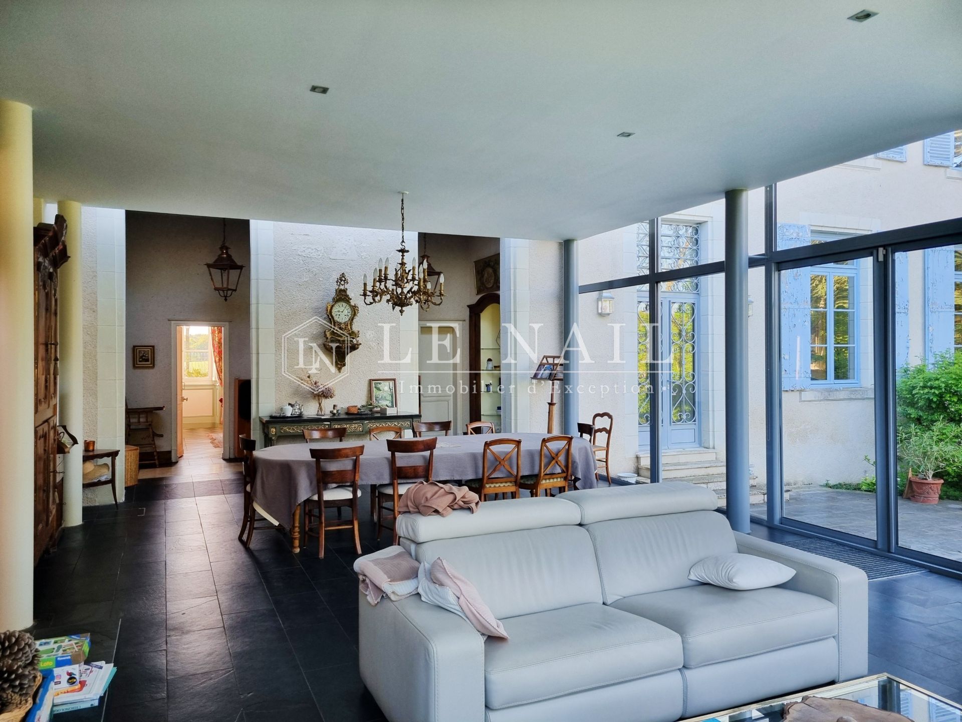 château 17 pièces en vente à ST AIGNAN (41110)