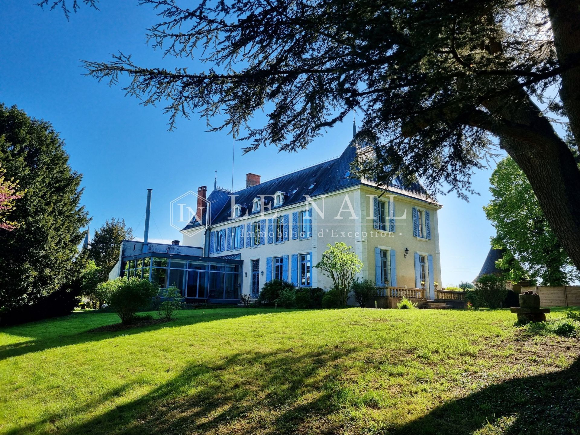 château 17 pièces en vente à ST AIGNAN (41110)