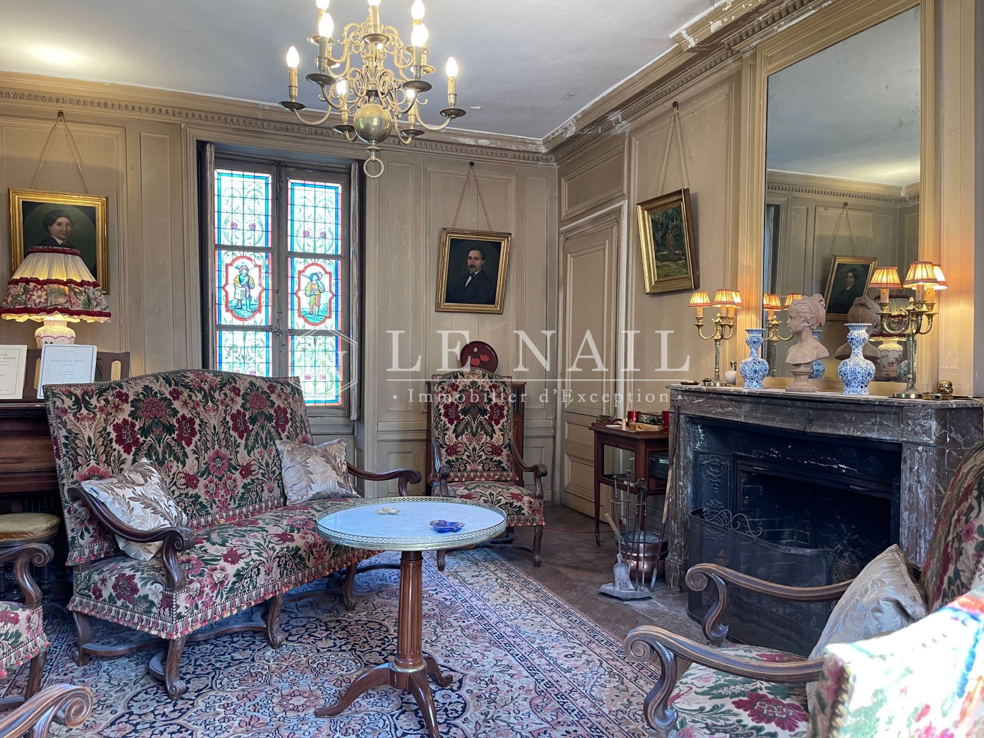 château 11 pièces en vente à LE COUDRAY MONTCEAUX (91830)