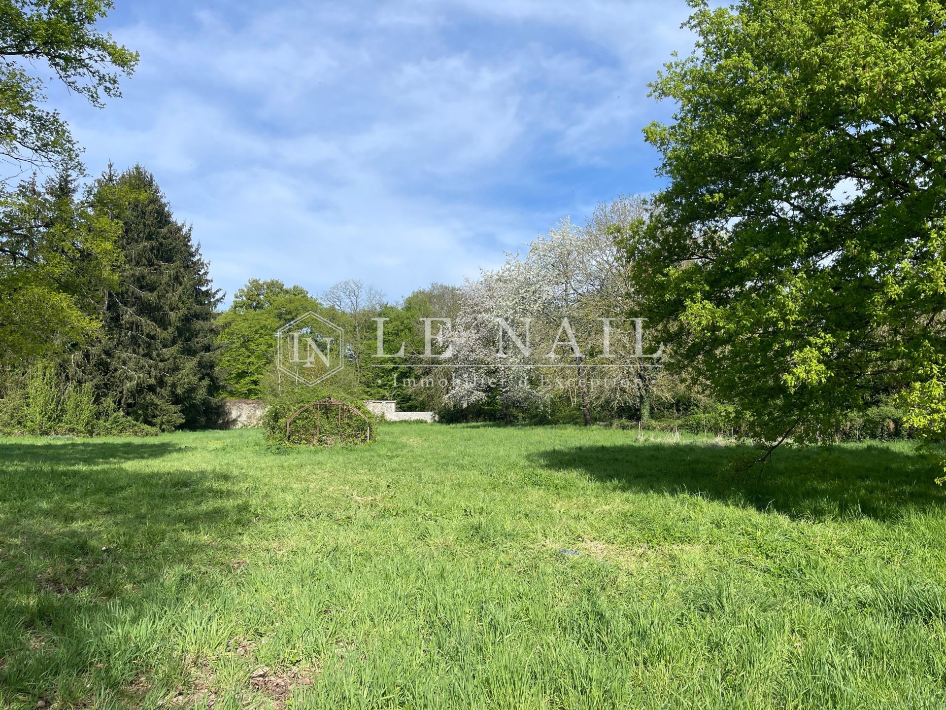château 11 pièces en vente à LE COUDRAY MONTCEAUX (91830)