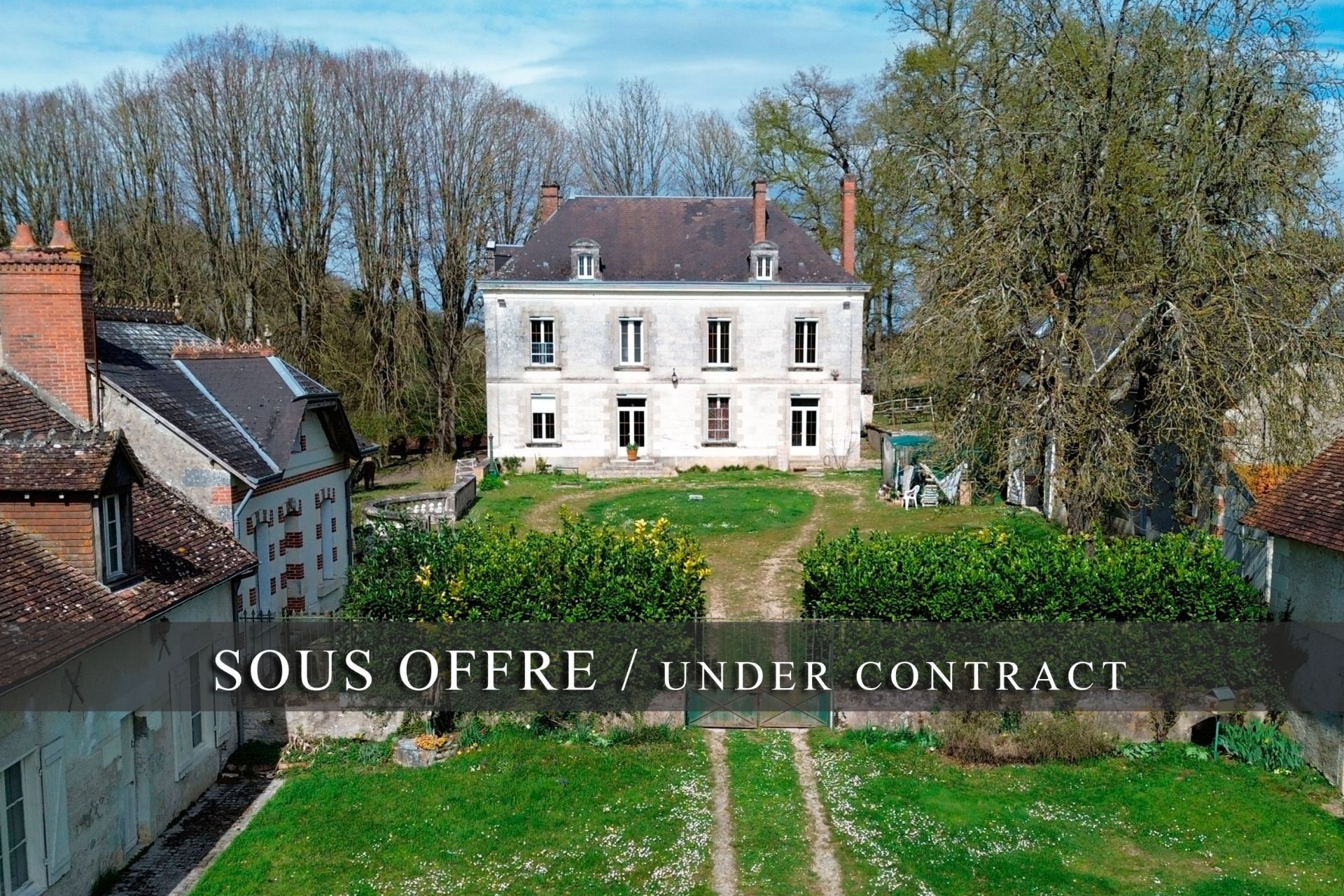 manoir 28 pièces en vente à LOCHES (37600)