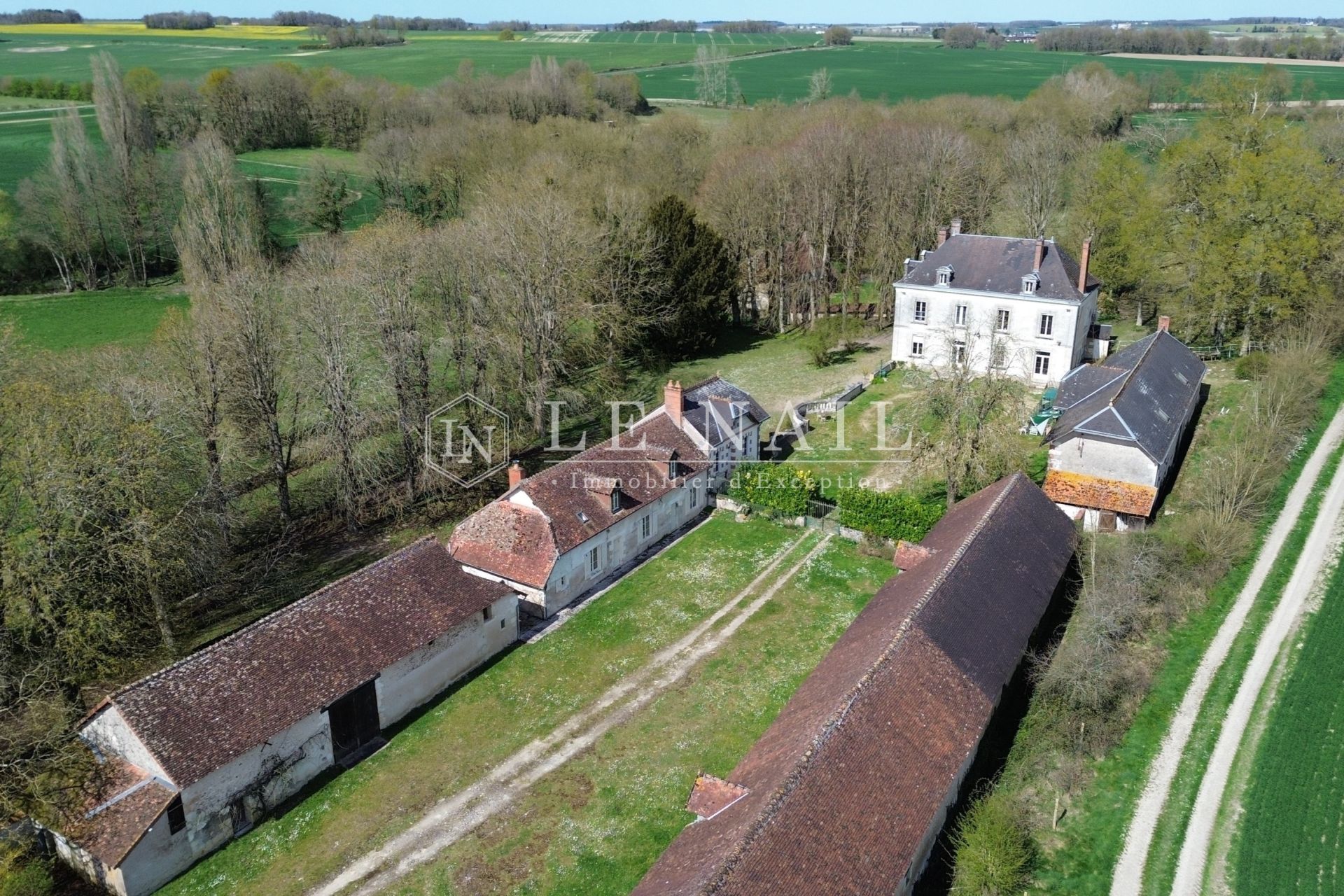 manor house 28 rooms for sale on LOCHES (37600)