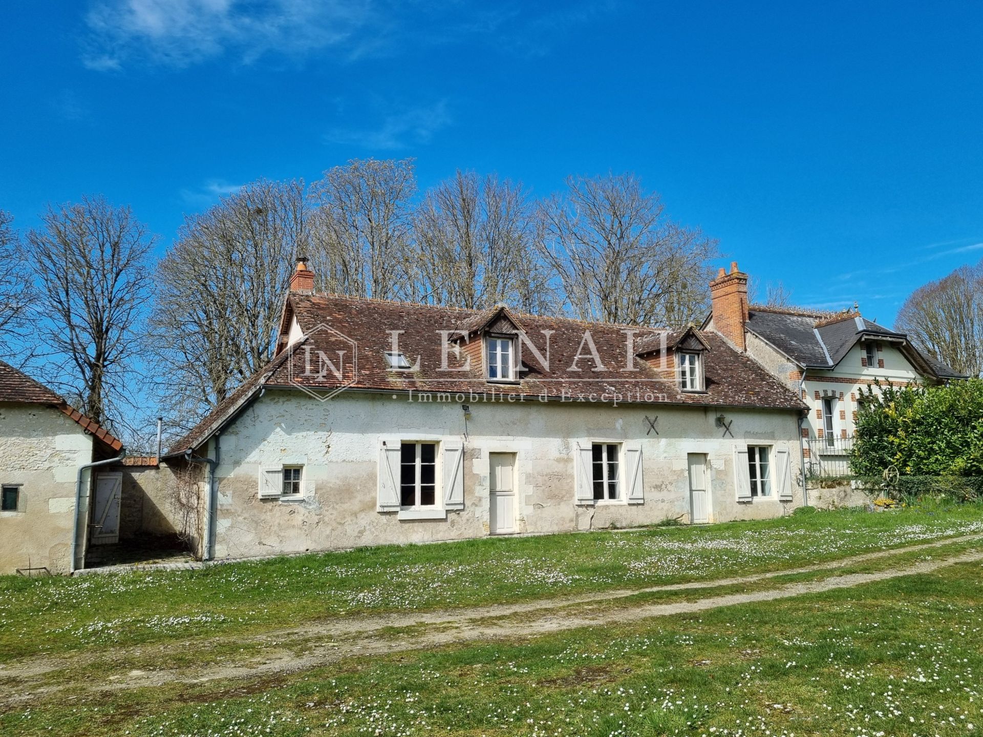 manor house 28 rooms for sale on LOCHES (37600)