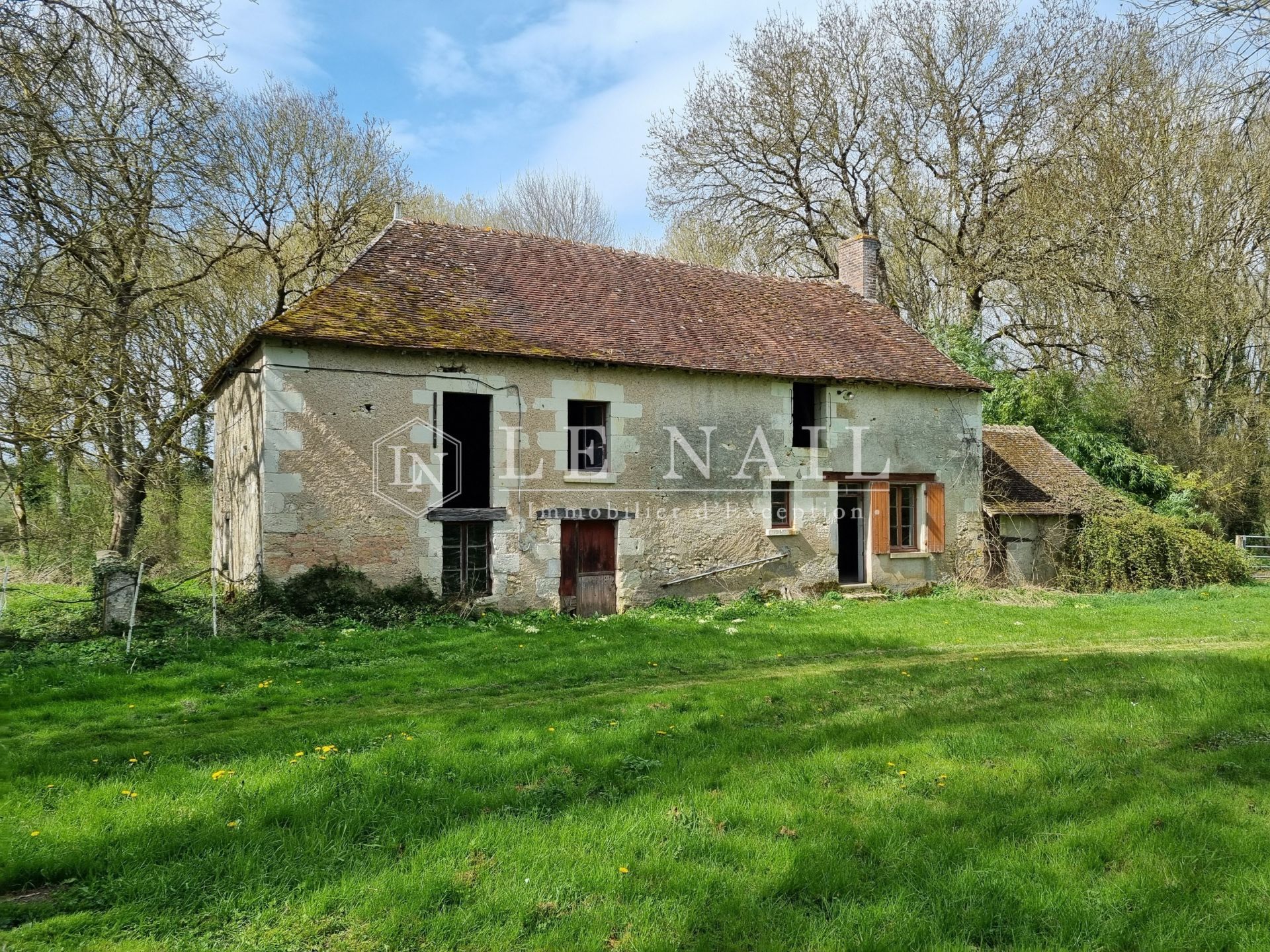 manor house 28 rooms for sale on LOCHES (37600)