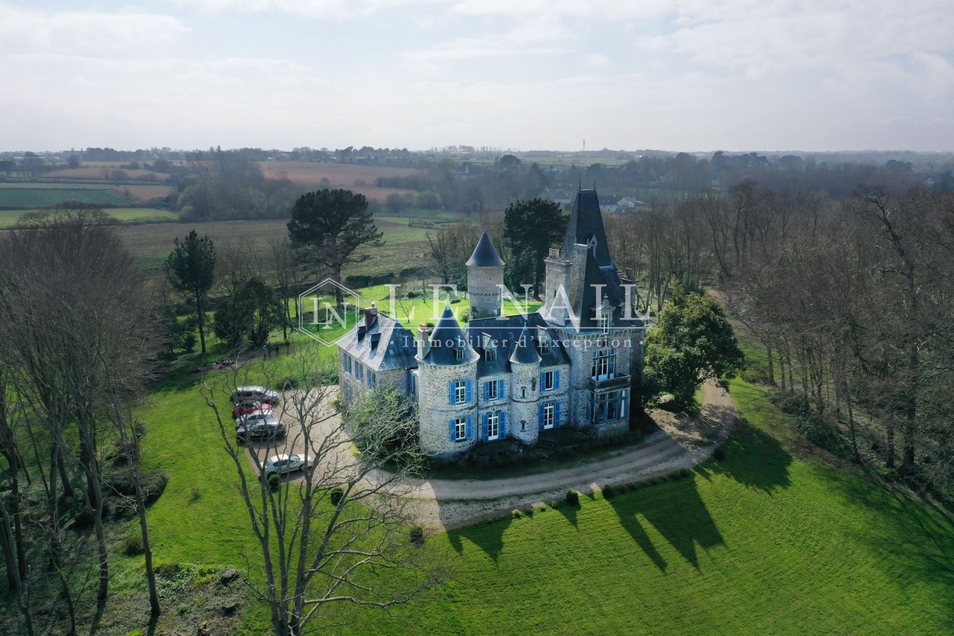 château 17 pièces en vente à PERROS GUIREC (22700)