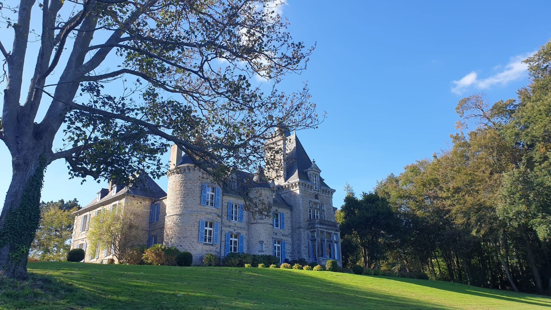 propriété 17 pièces en vente à PORT BLANC (22710)