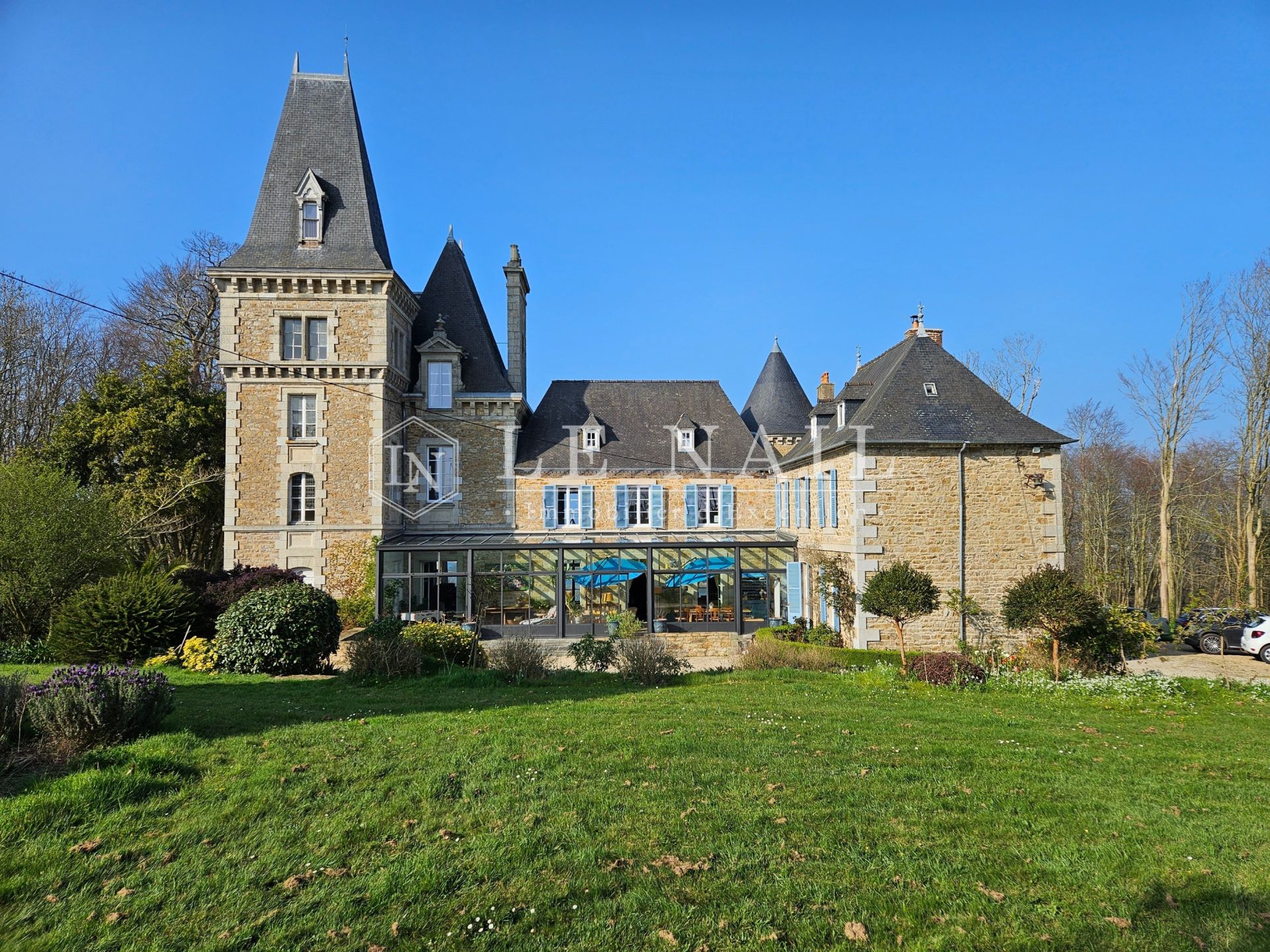 château 17 pièces en vente à PERROS GUIREC (22700)