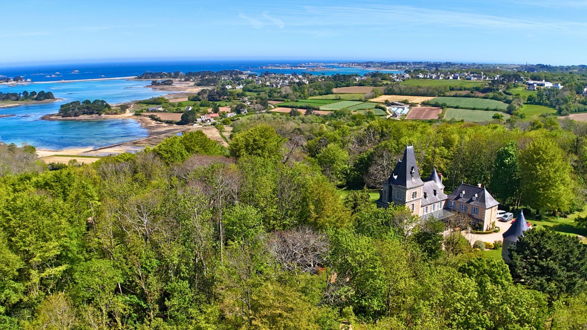 propriété 17 pièces en vente à PORT BLANC (22710)