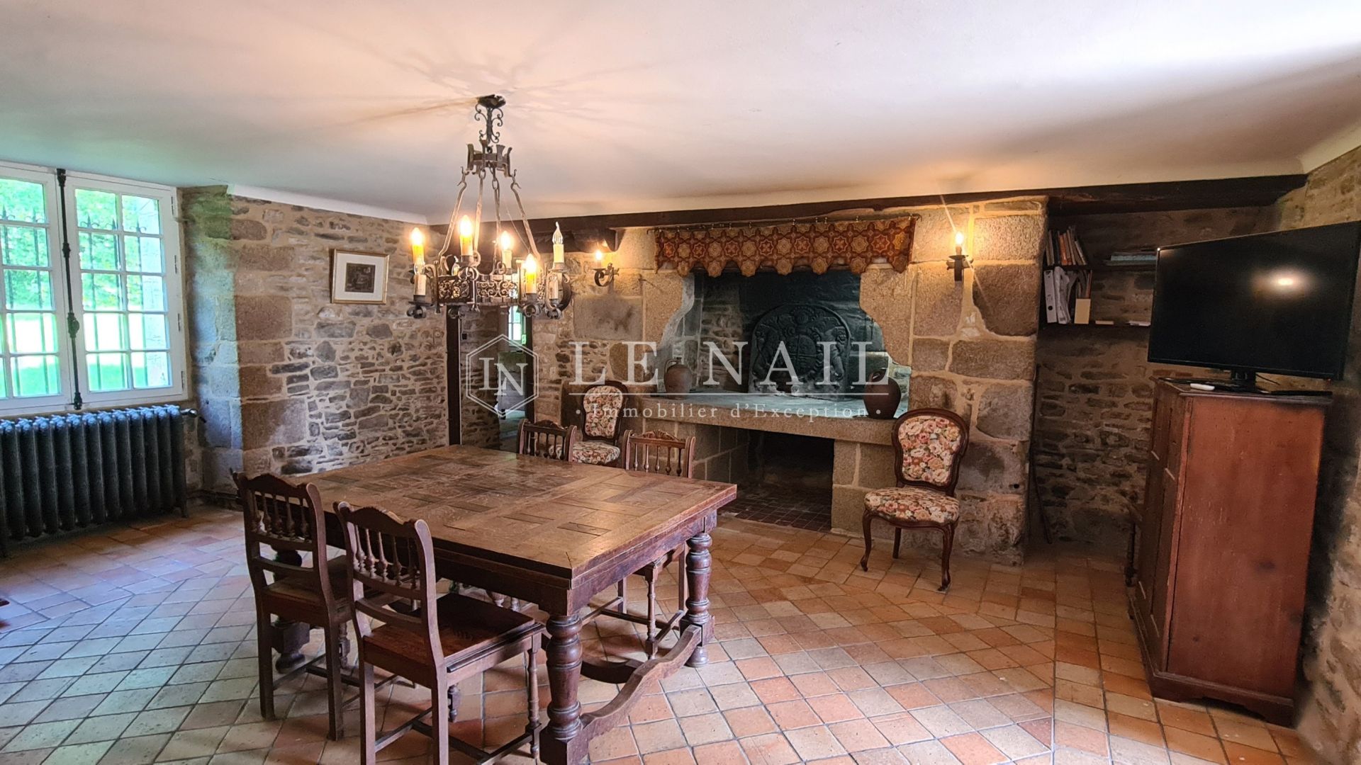 propriété 10 pièces en vente à AVRANCHES (50300)