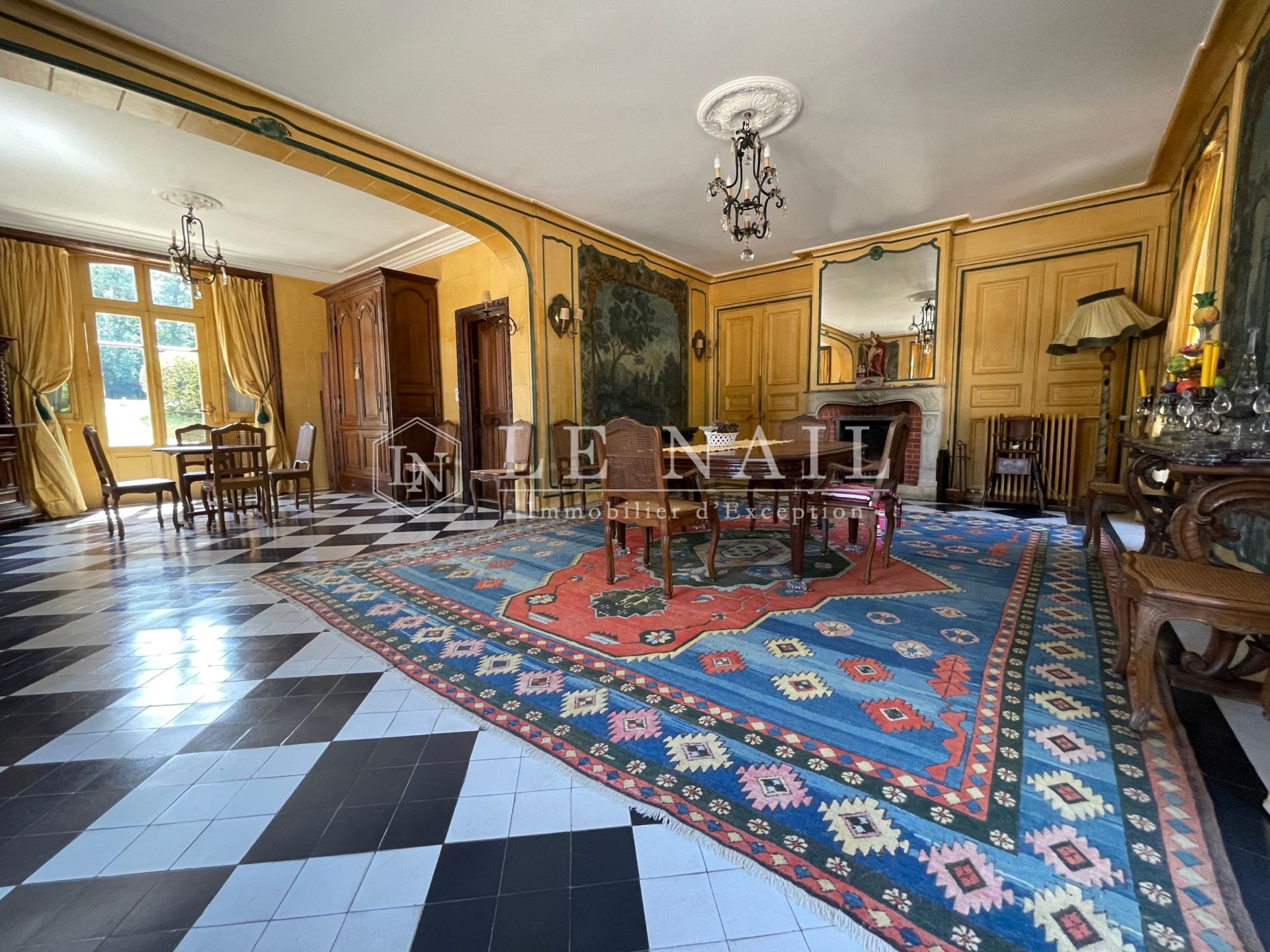 château 15 pièces en vente à POITIERS (86000)