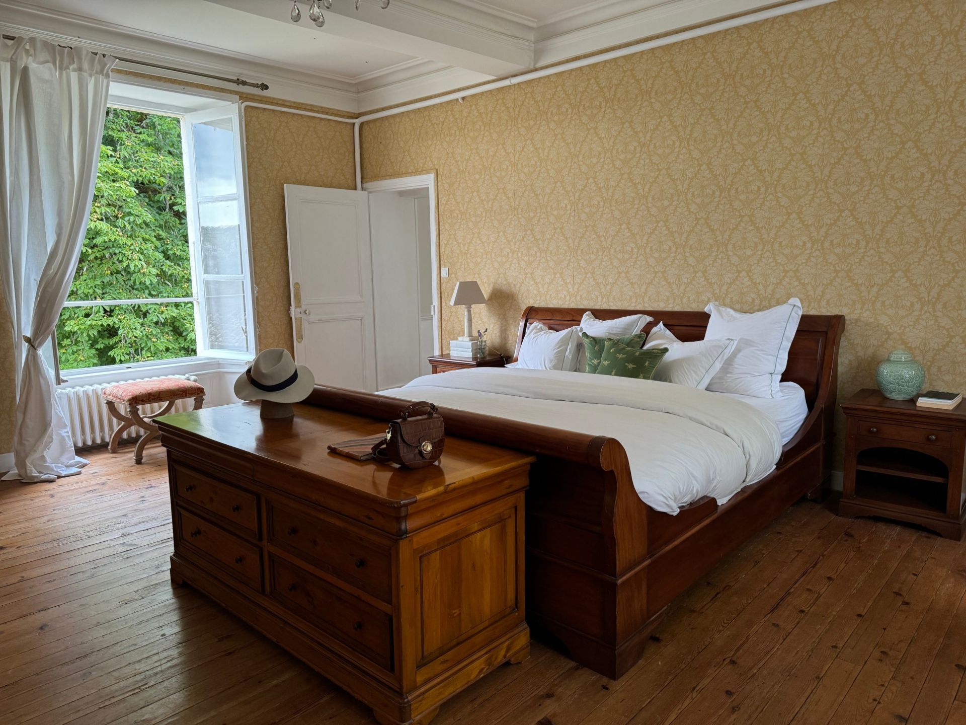 manor house 16 rooms for sale on NIORT (79000)