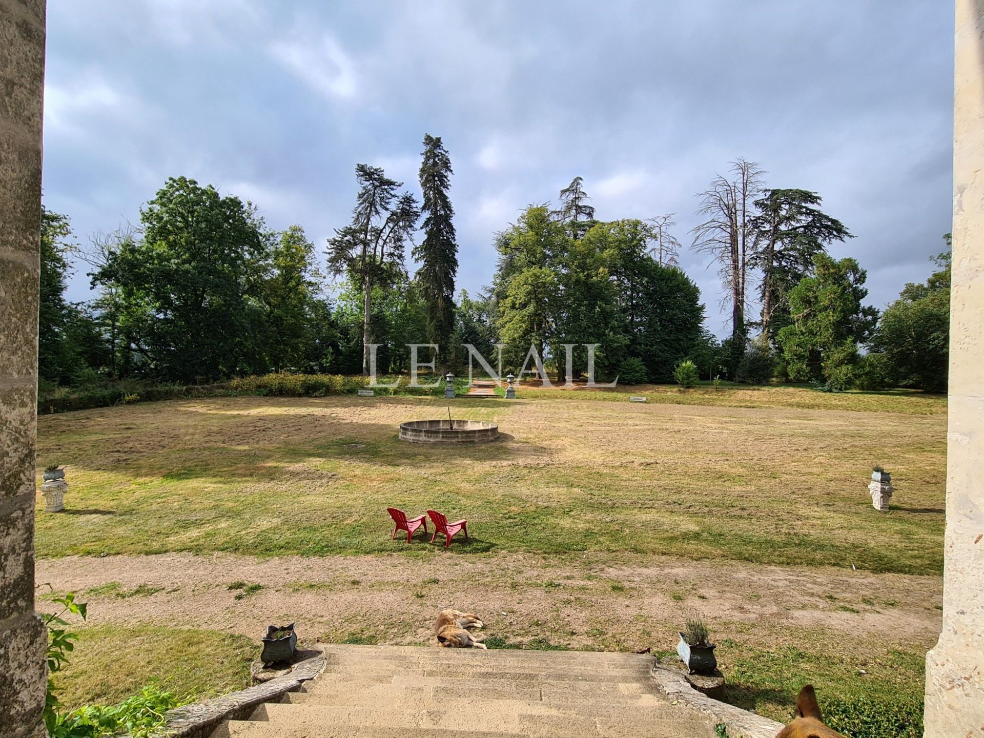 castle 20 rooms for sale on CHATEAUROUX (36000)