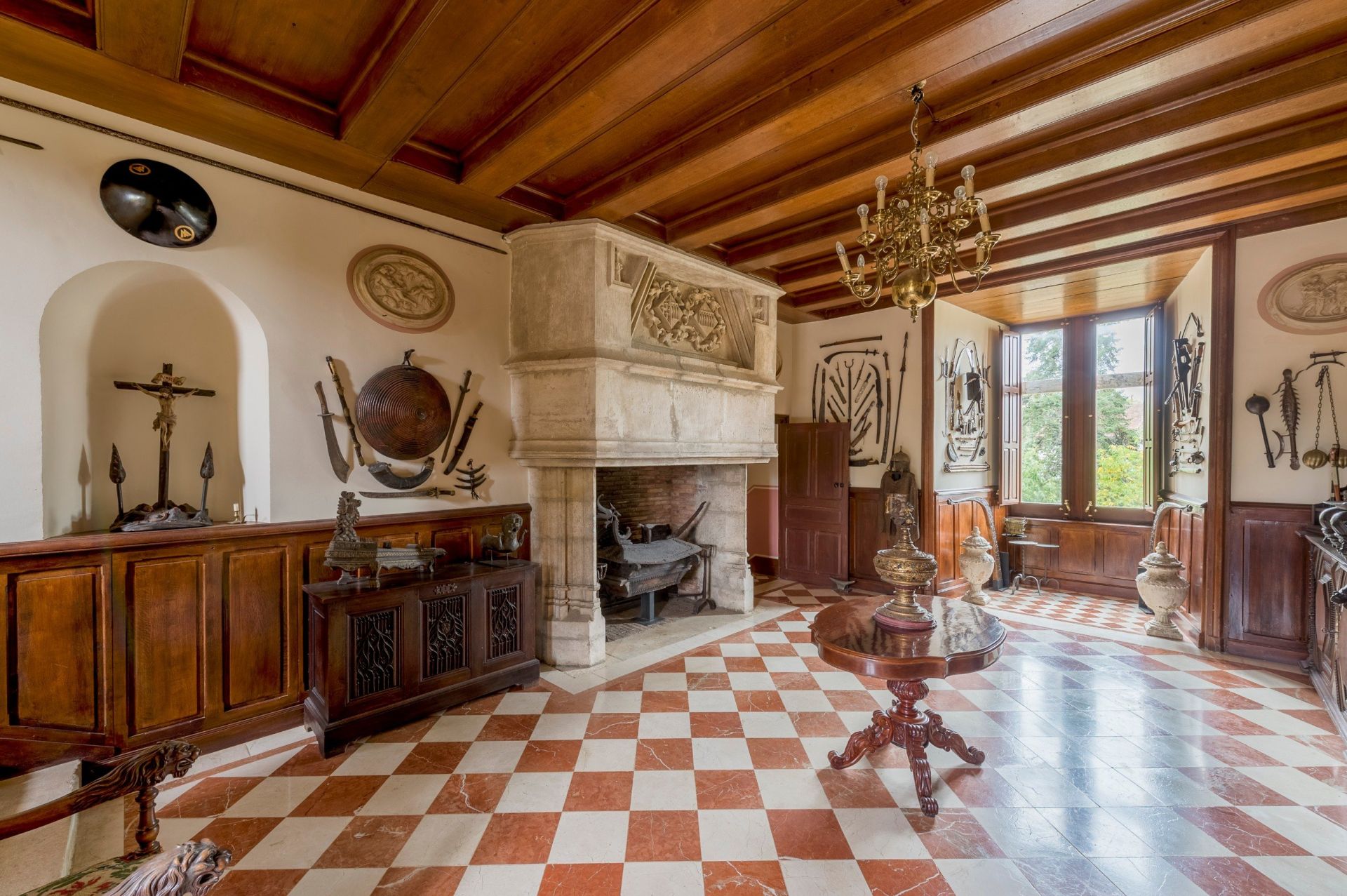 castle 20 rooms for sale on CHATEAUROUX (36000)