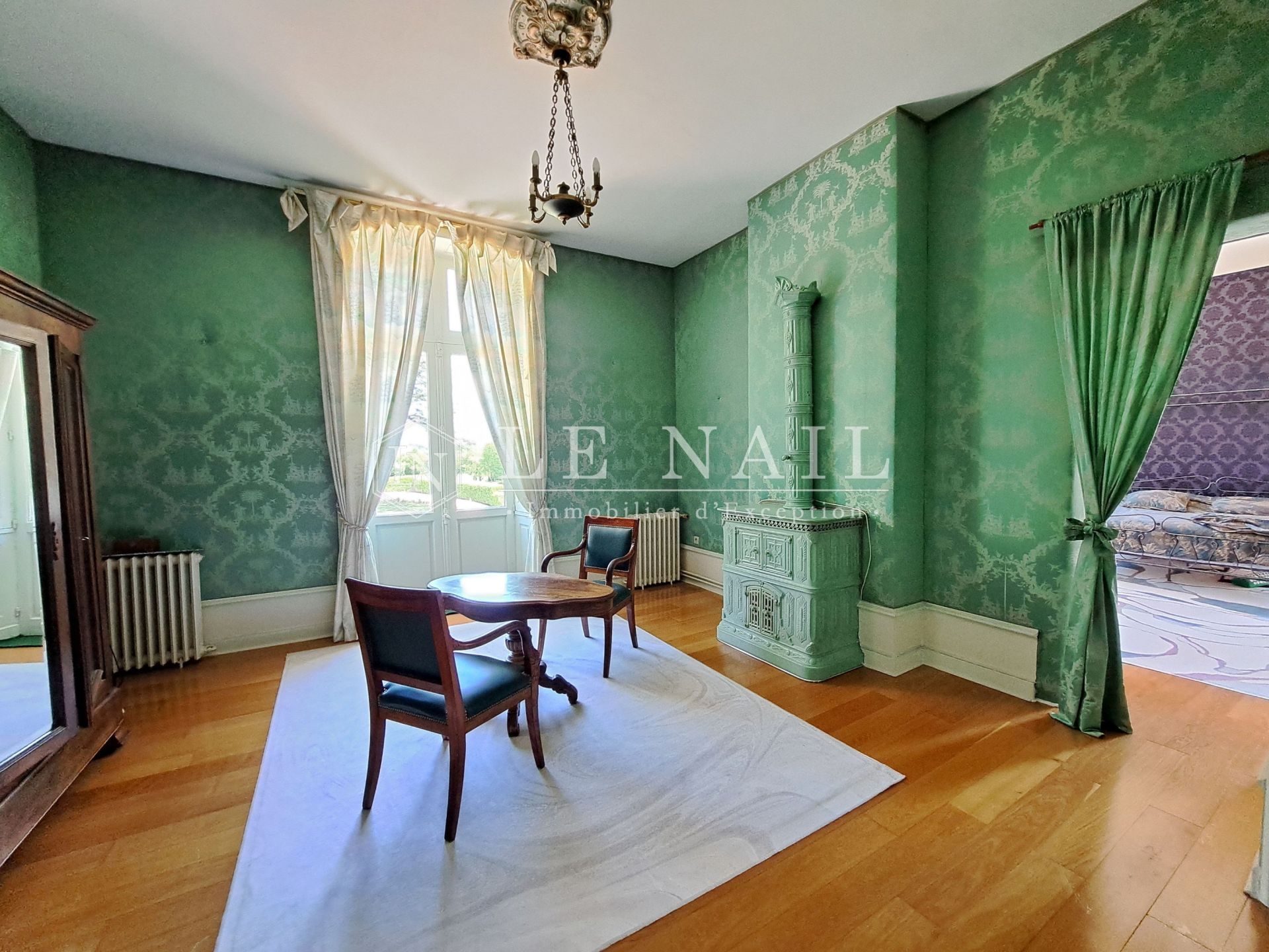 château 50 pièces en vente à TOURS (37000)