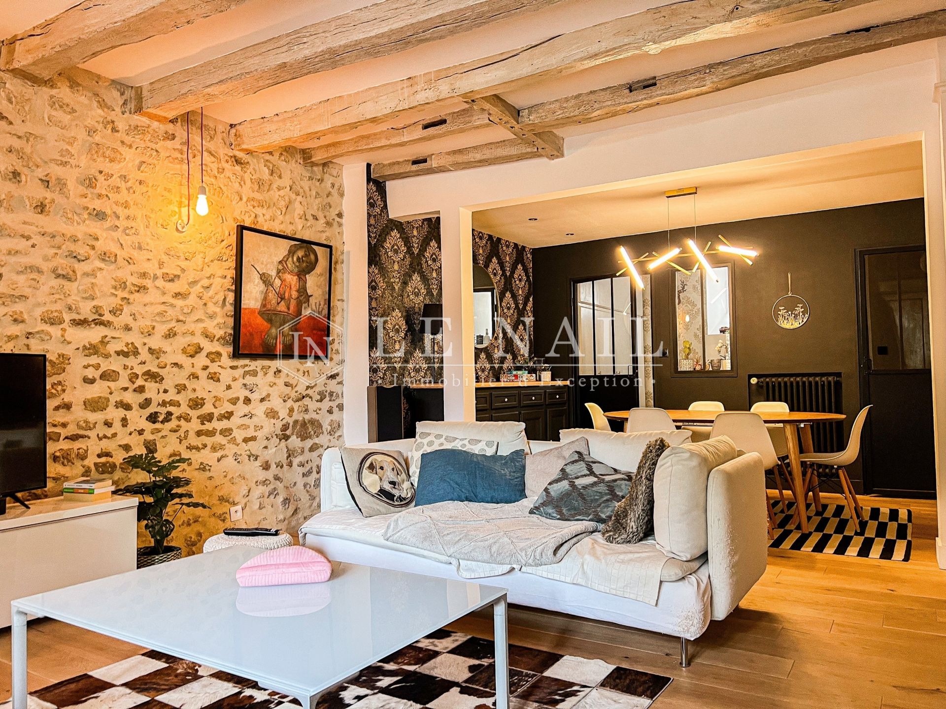 maison de ville 10 pièces en vente à POITIERS (86000)